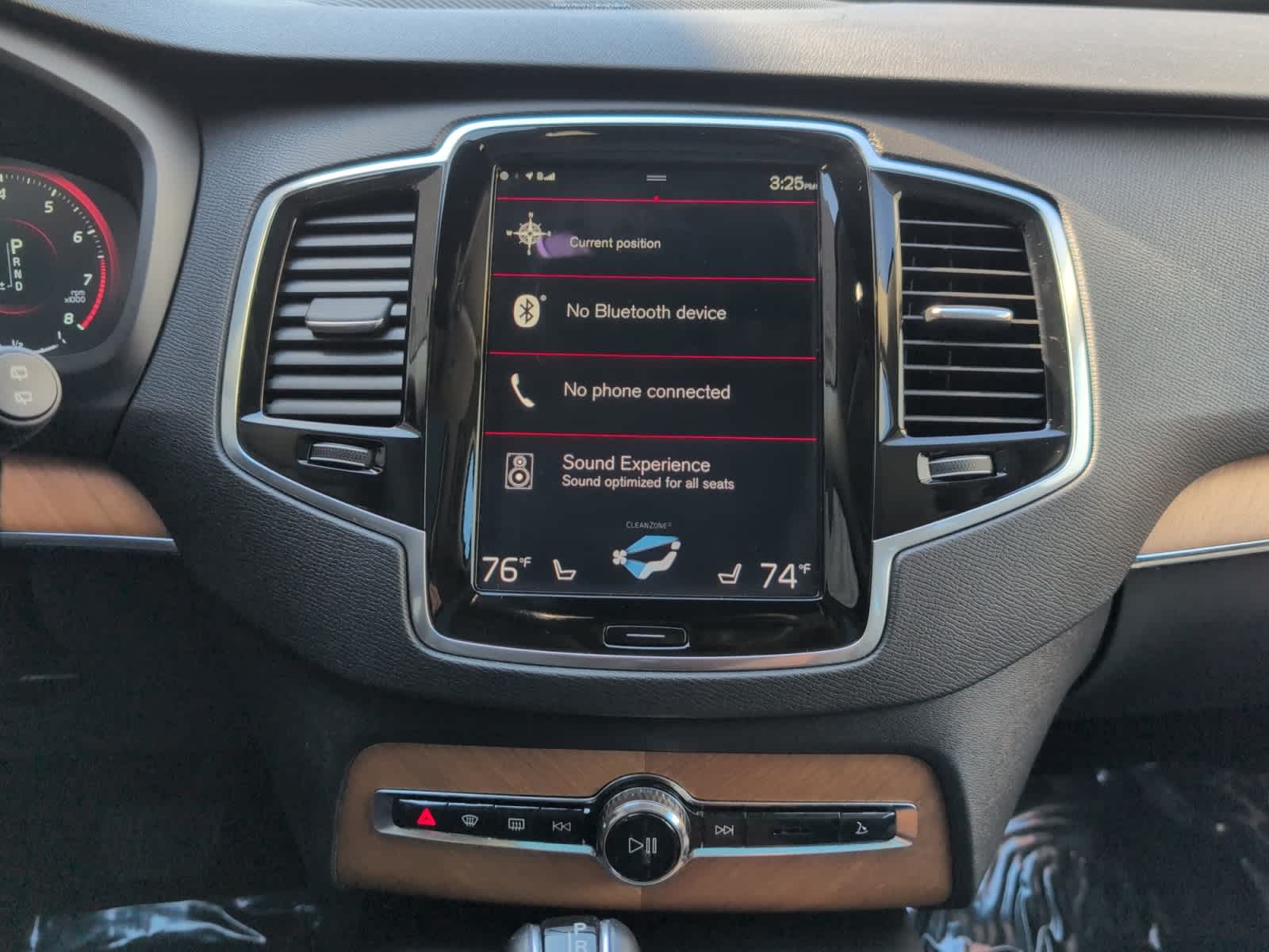 used 2022 Volvo XC90 car, priced at $42,998