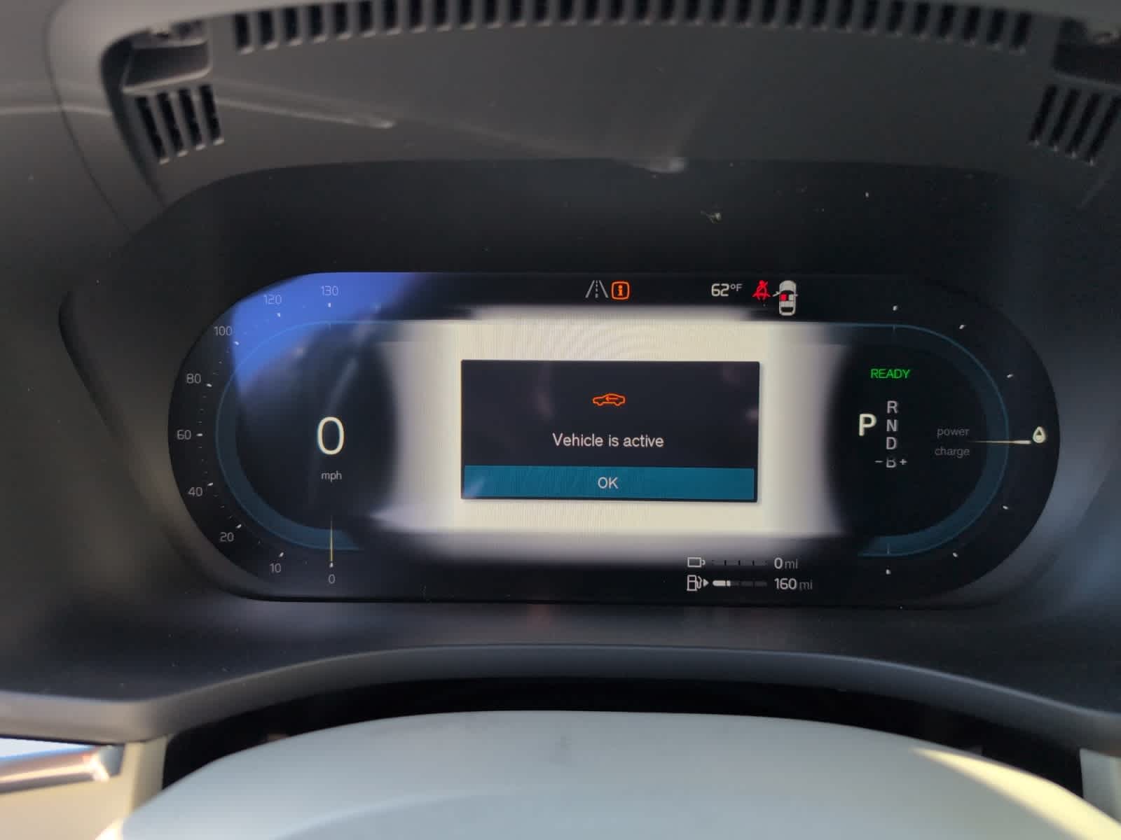 new 2025 Volvo XC60 plug-in hybrid car, priced at $66,260
