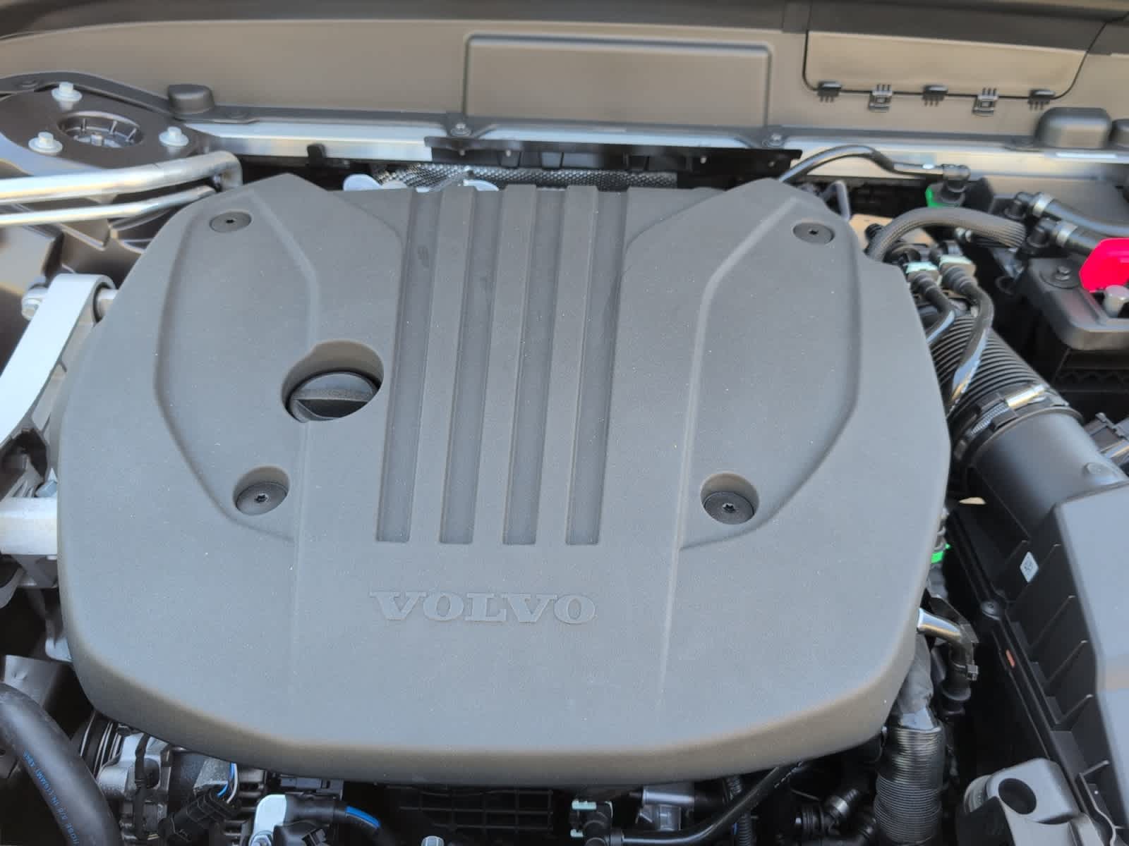 new 2025 Volvo XC60 car, priced at $56,505