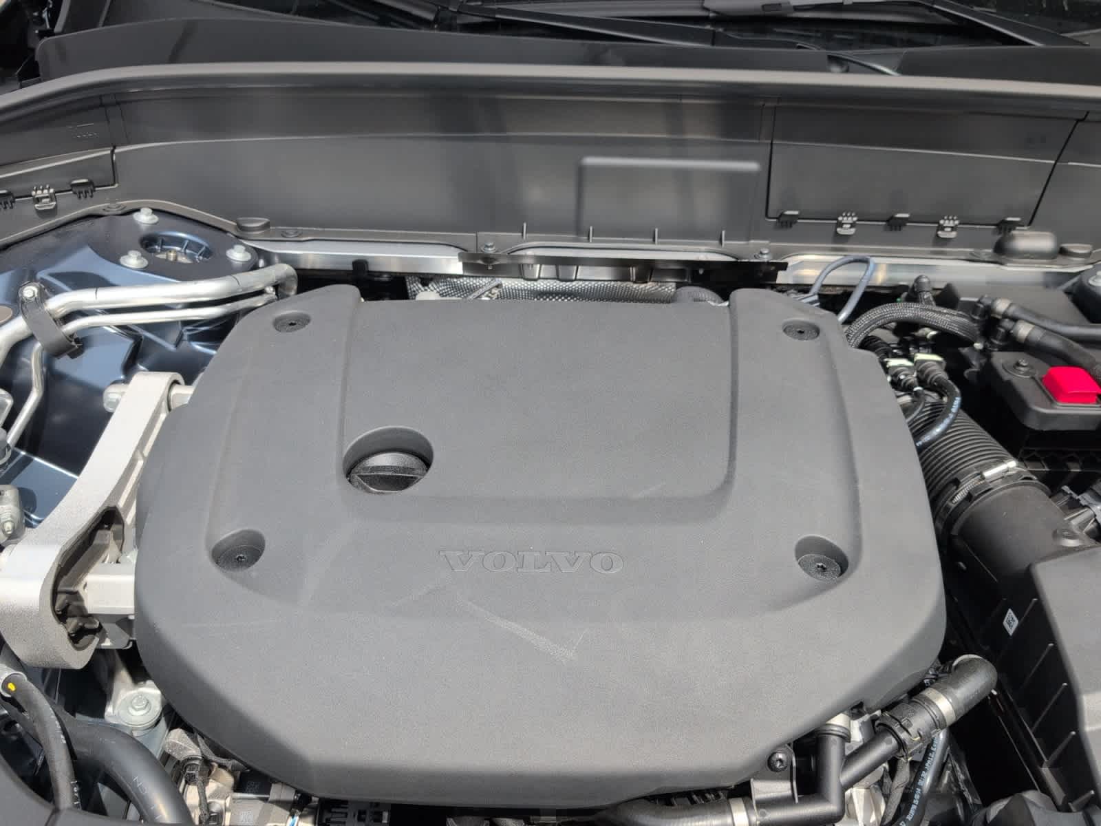 new 2025 Volvo XC90 car, priced at $73,085