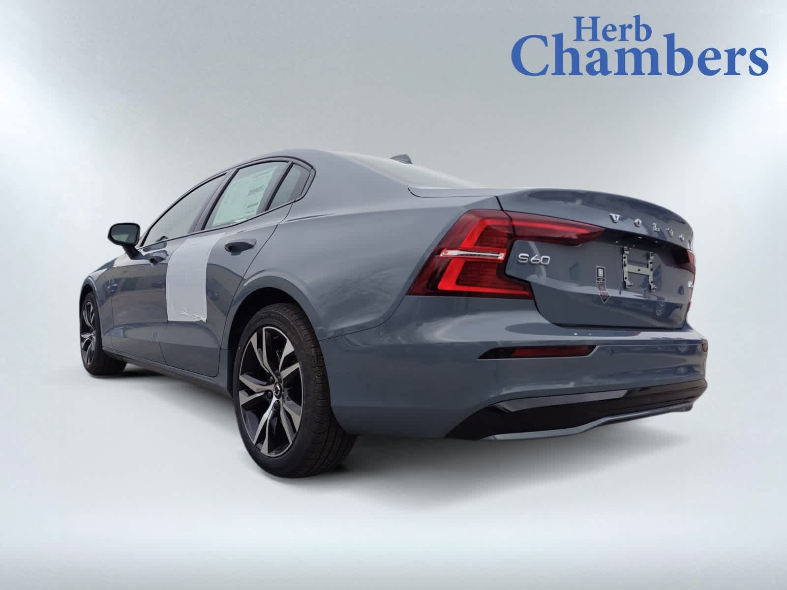 new 2024 Volvo S60 car, priced at $44,395