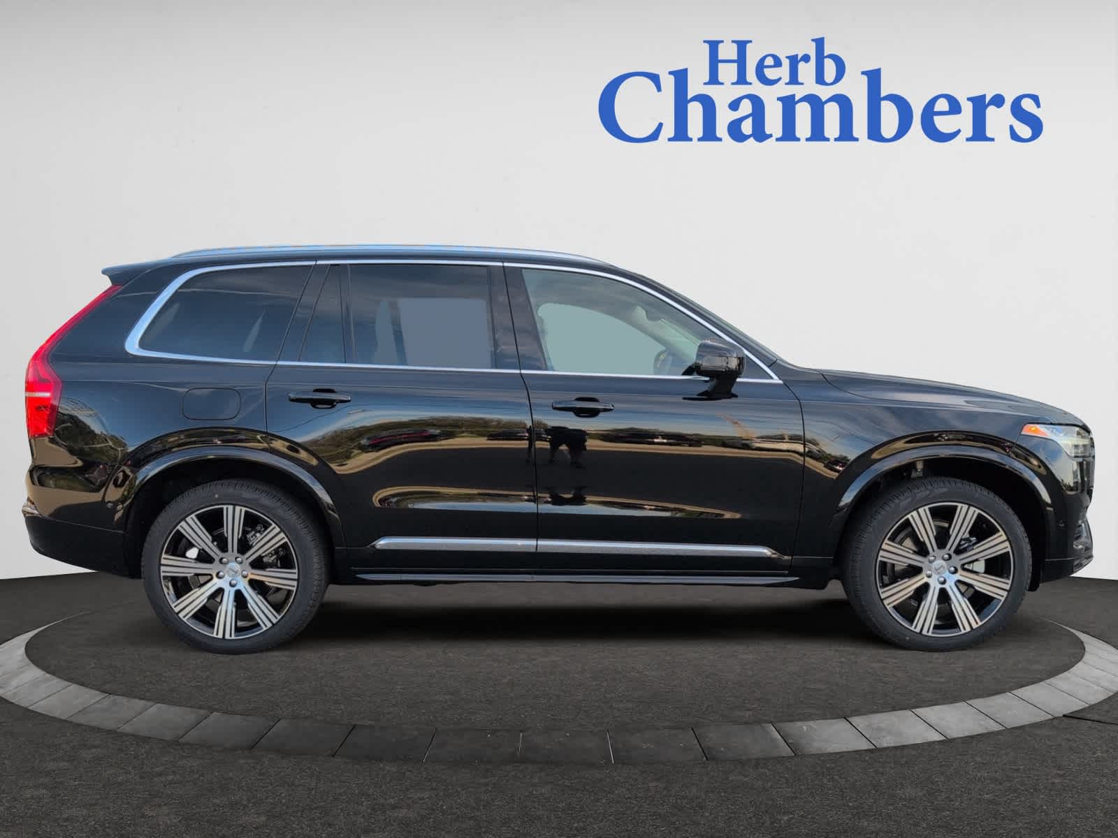 new 2025 Volvo XC90 car, priced at $67,265