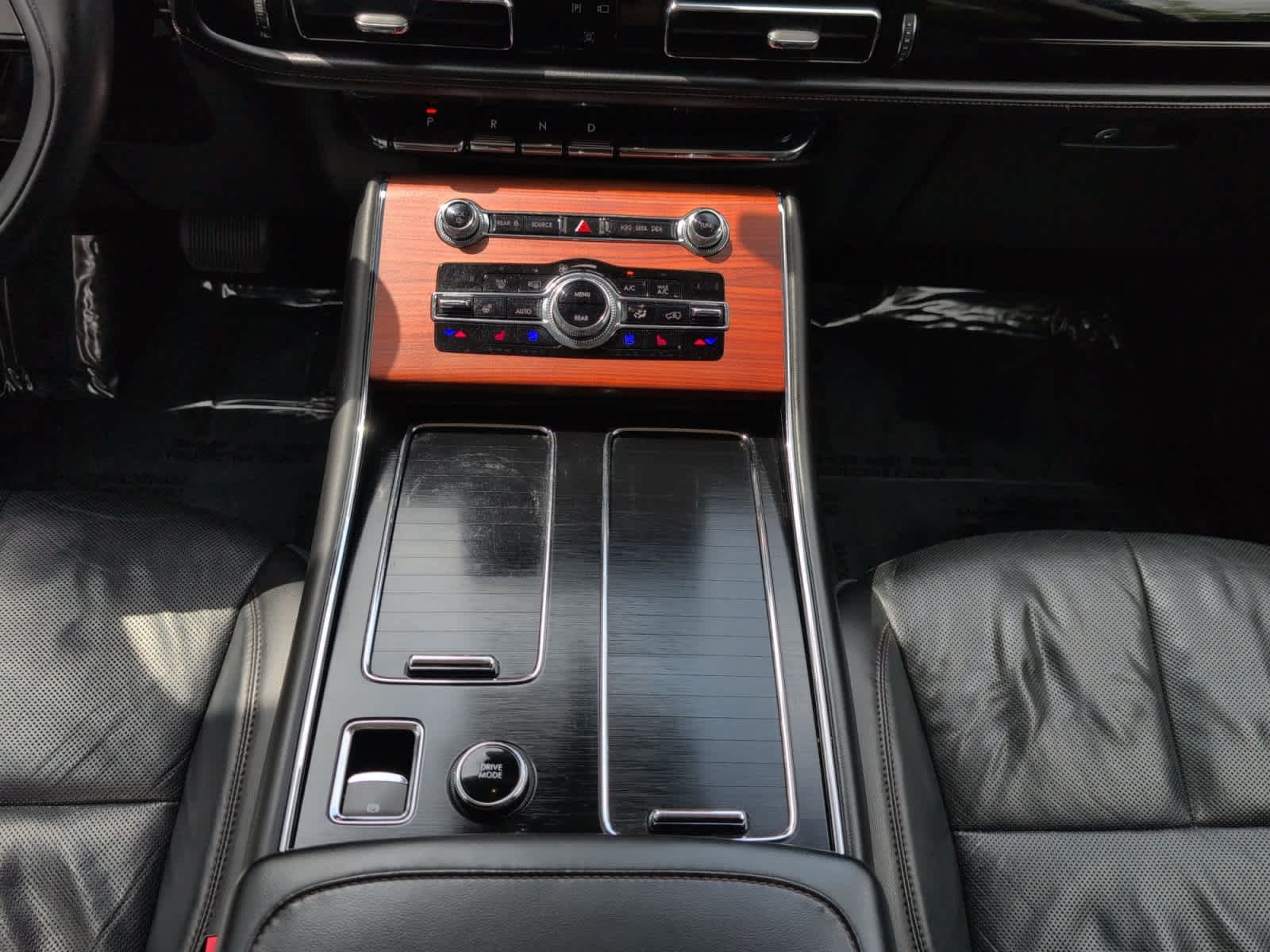 used 2020 Lincoln Aviator car, priced at $33,998