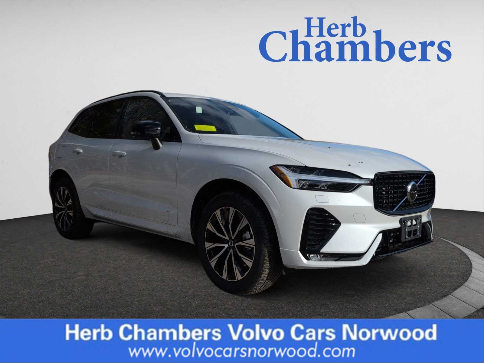 new 2025 Volvo XC60 car, priced at $51,075