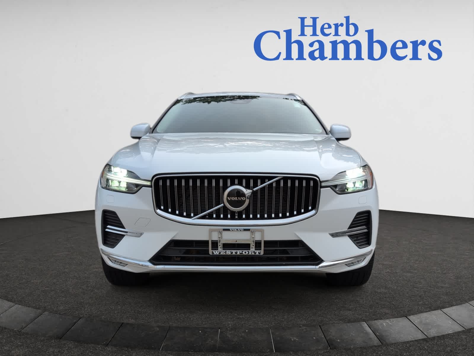 used 2022 Volvo XC60 car, priced at $40,998