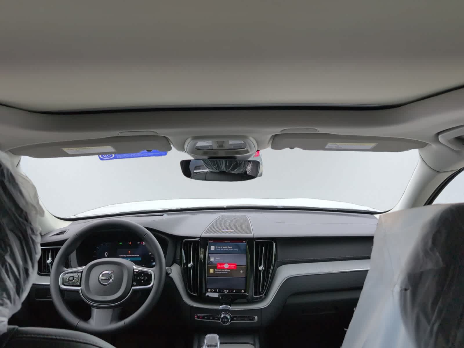 new 2025 Volvo XC60 car, priced at $61,400