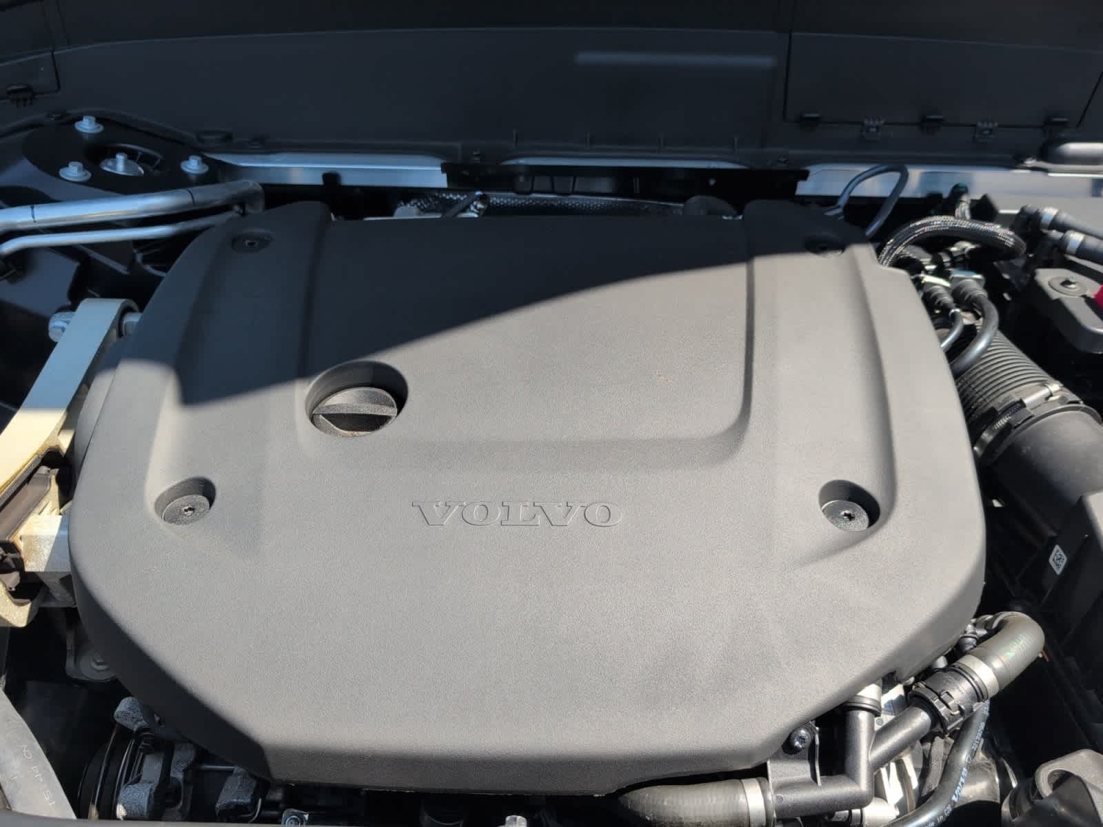 new 2024 Volvo XC90 car, priced at $79,015