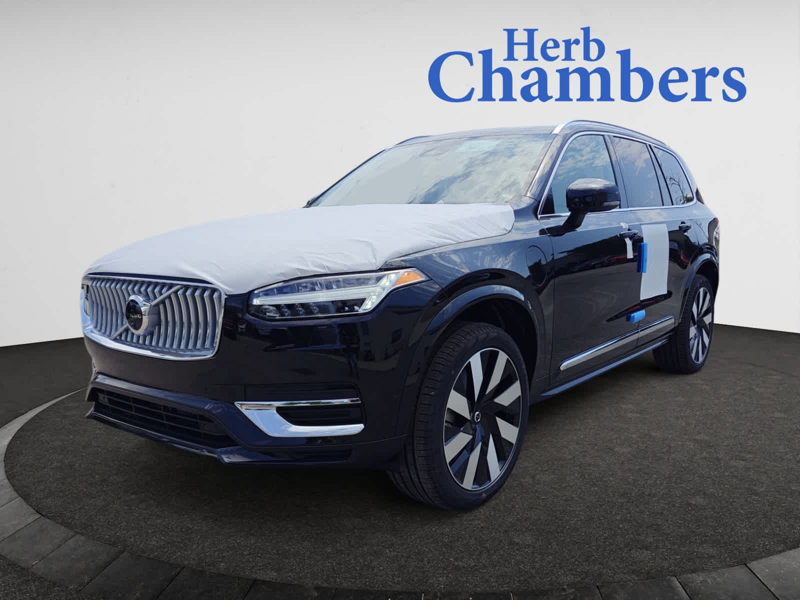 new 2025 Volvo XC90 II car, priced at $78,455