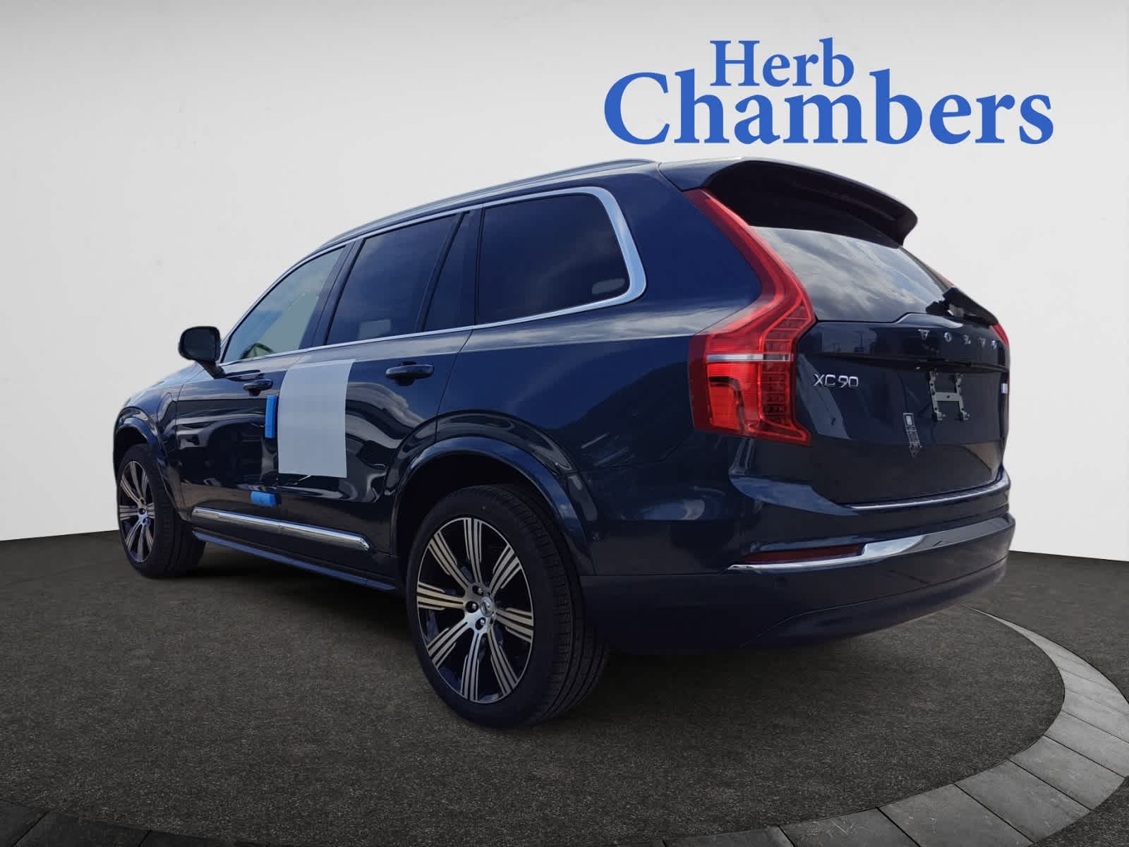 new 2024 Volvo XC90 Recharge Plug-In Hybrid car, priced at $89,355