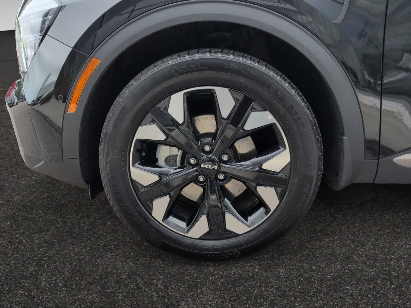 used 2023 Kia Sportage Plug-In Hybrid car, priced at $33,998