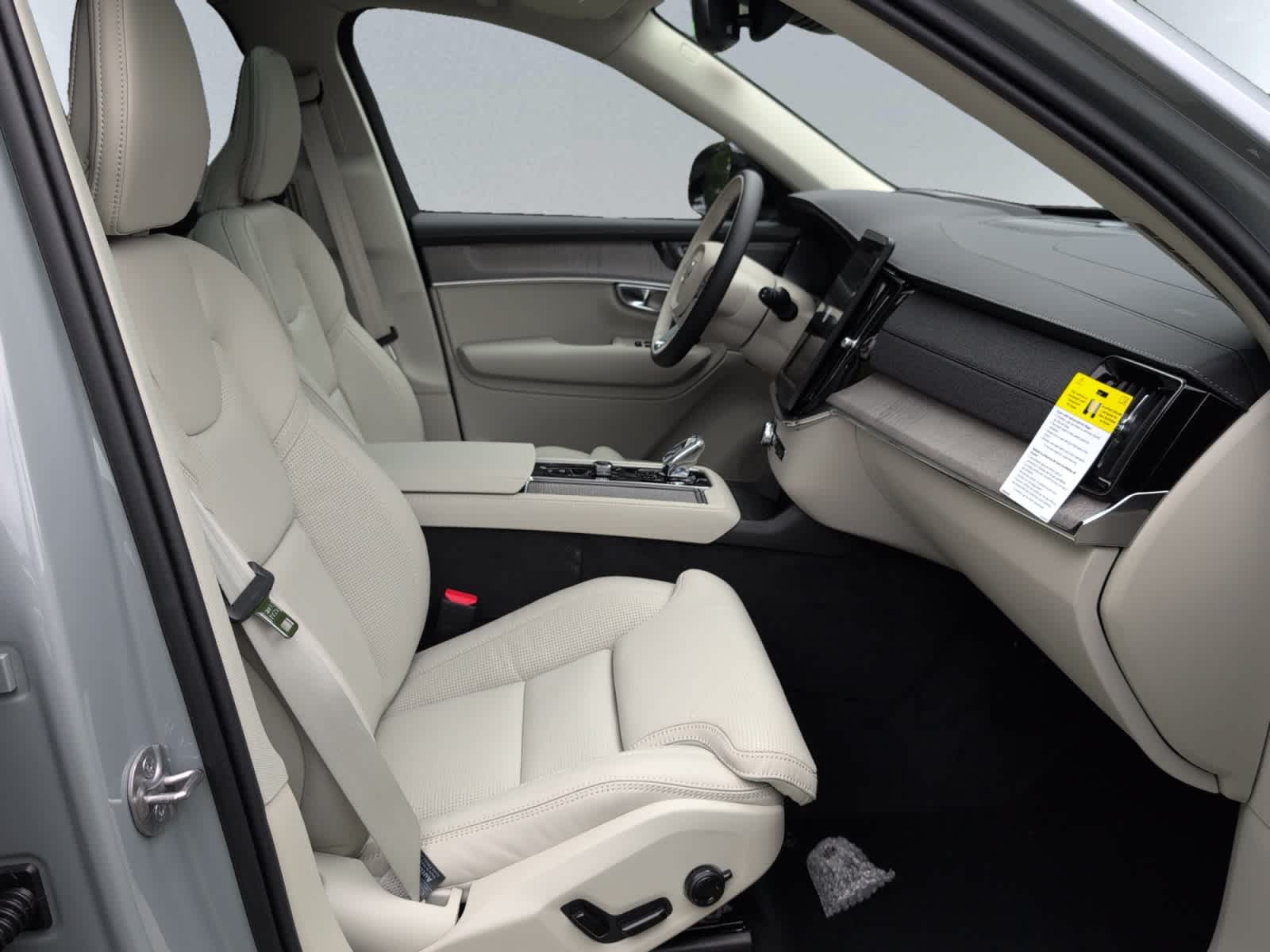 new 2026 Volvo XC90 car, priced at $85,705