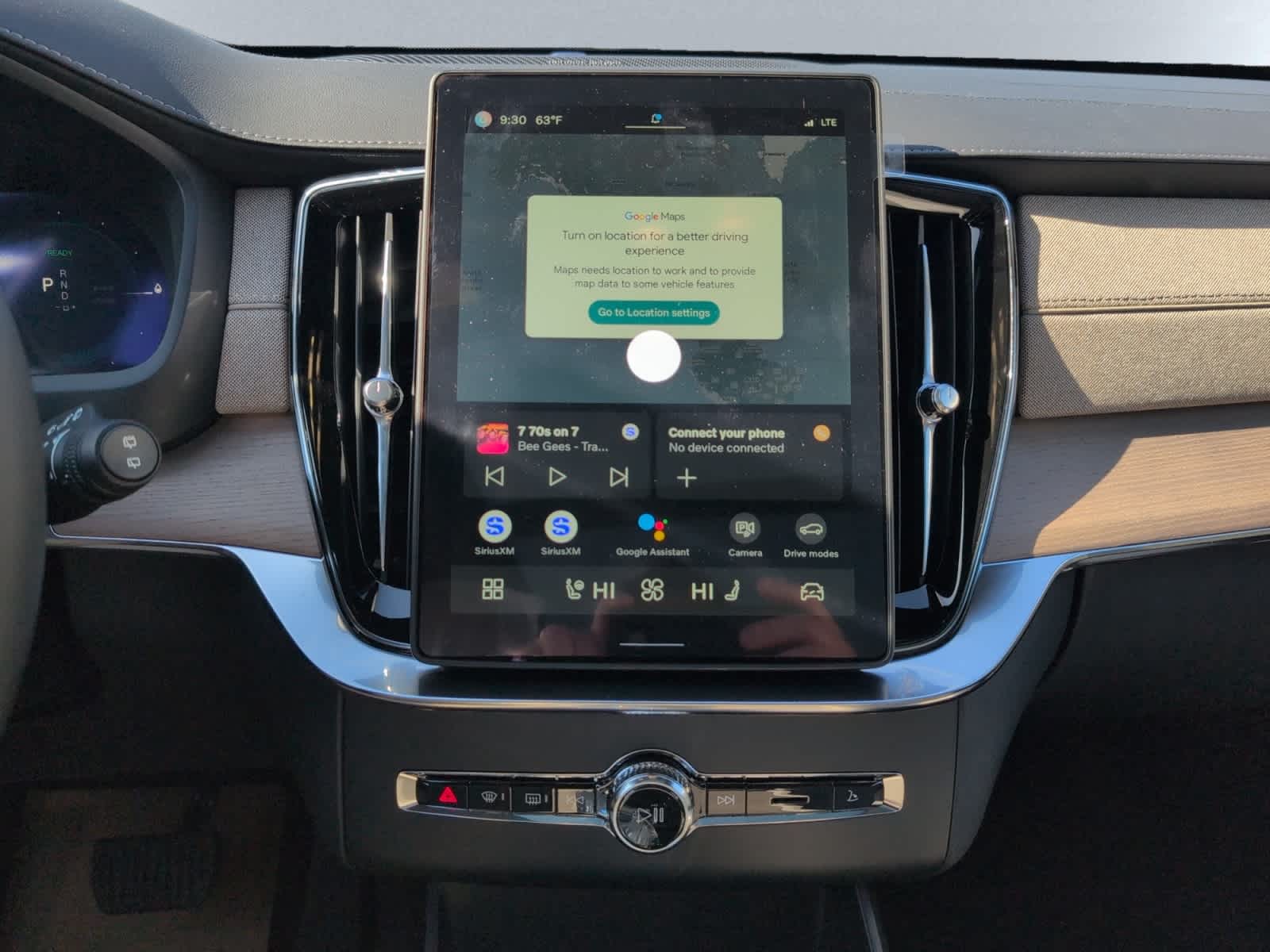 new 2025 Volvo XC90 plug-in hybrid car, priced at $77,895