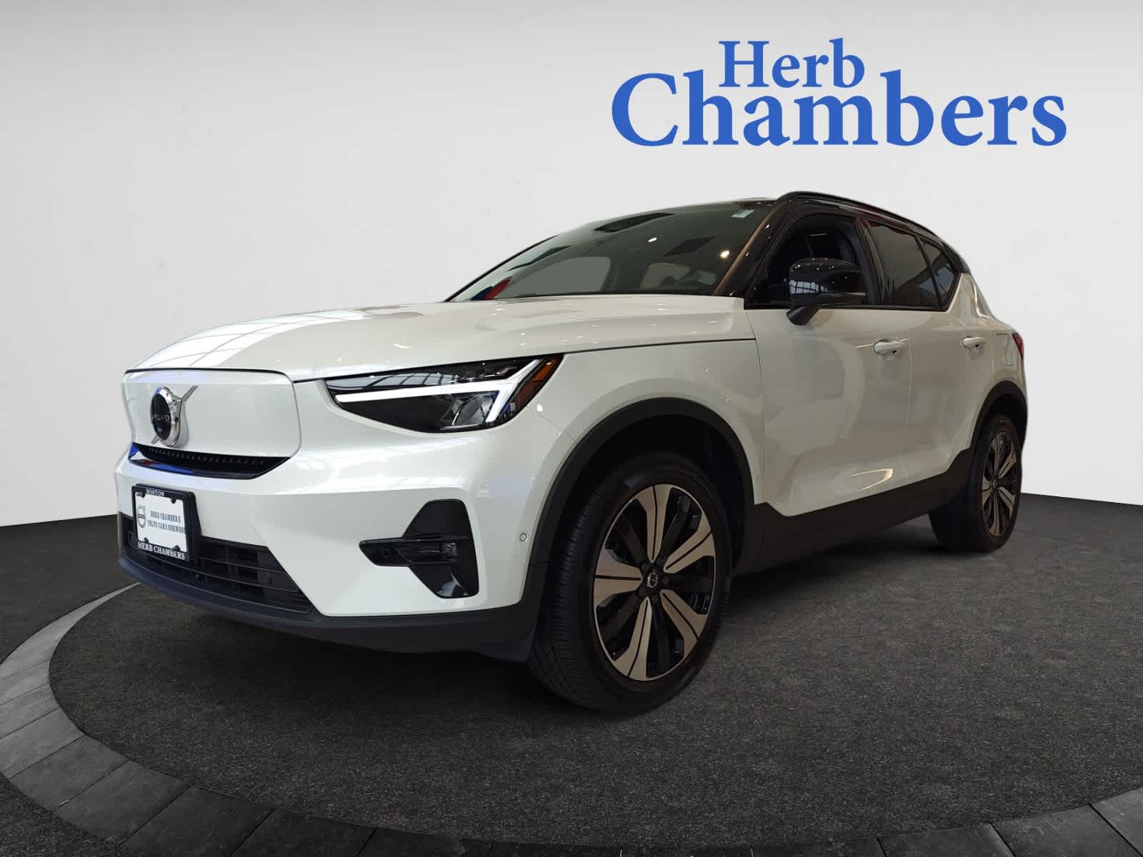 new 2023 Volvo XC40 Recharge Pure Electric car, priced at $58,945