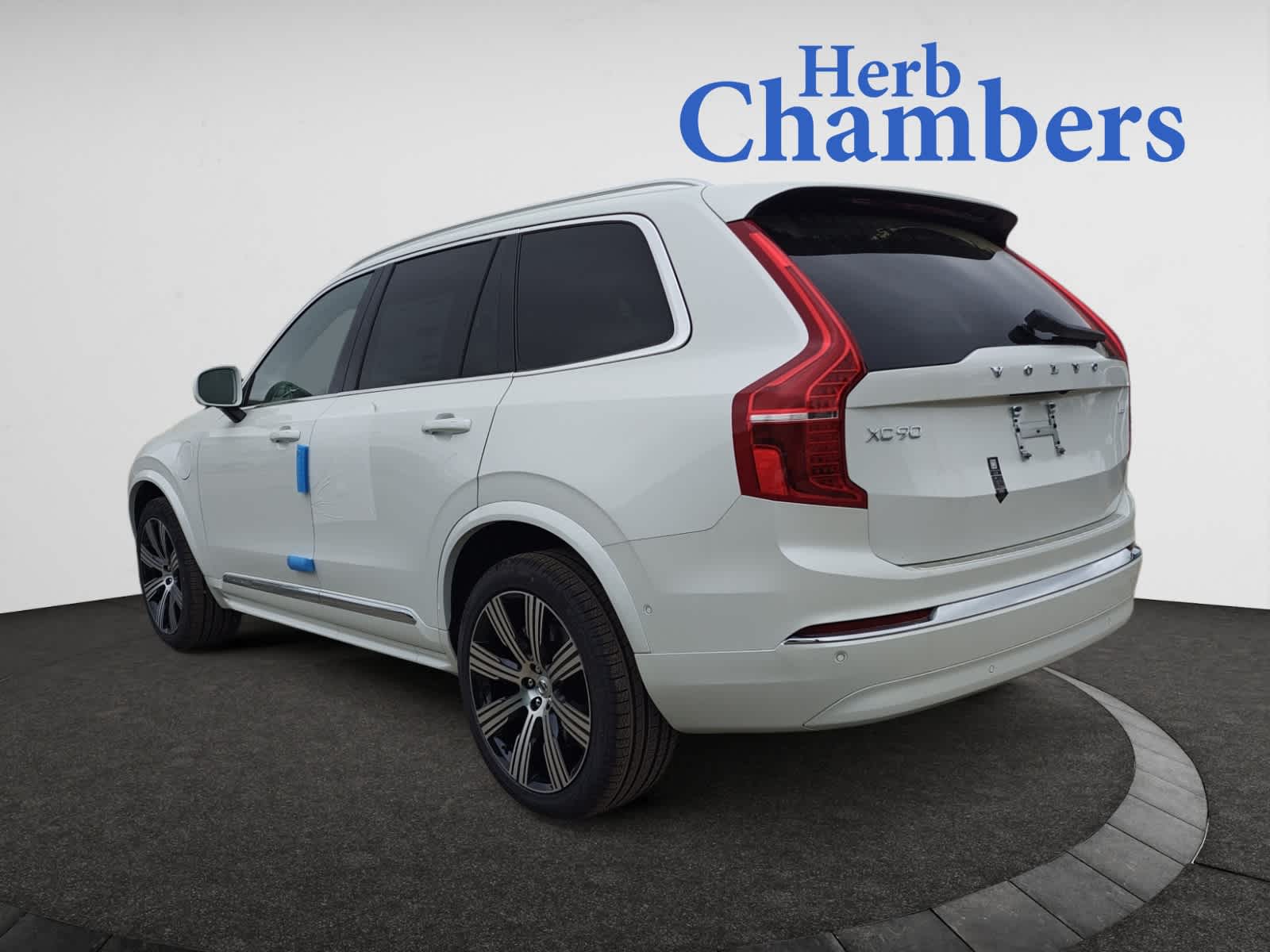 new 2024 Volvo XC90 Recharge Plug-In Hybrid car, priced at $88,855