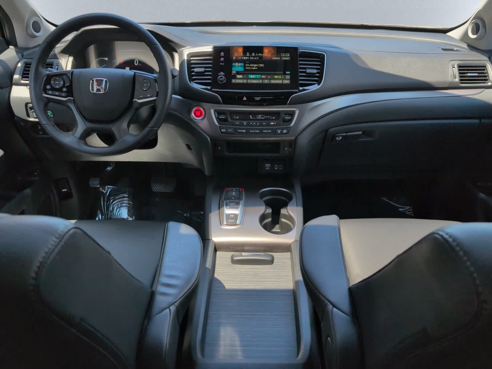 used 2022 Honda Pilot car, priced at $34,998