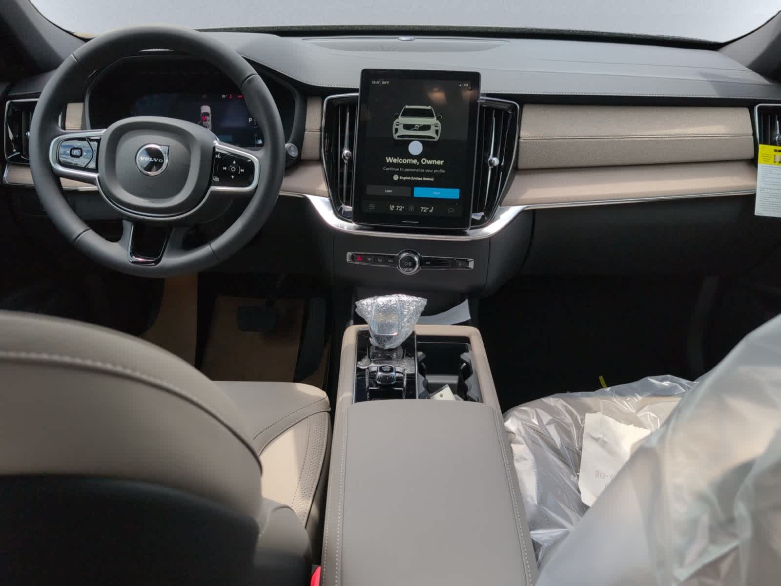 new 2025 Volvo XC90 car, priced at $60,545