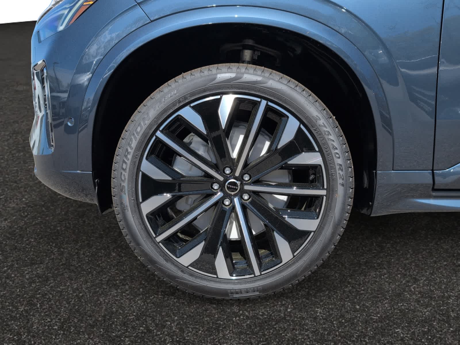 new 2025 Volvo XC90 car, priced at $65,495