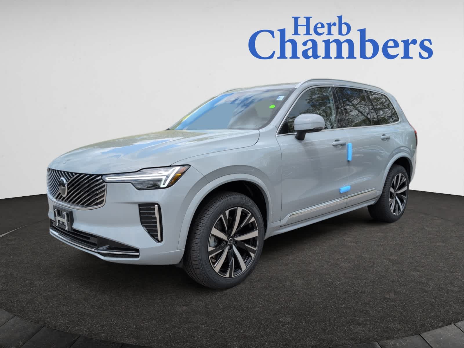 new 2025 Volvo XC90 car, priced at $59,745