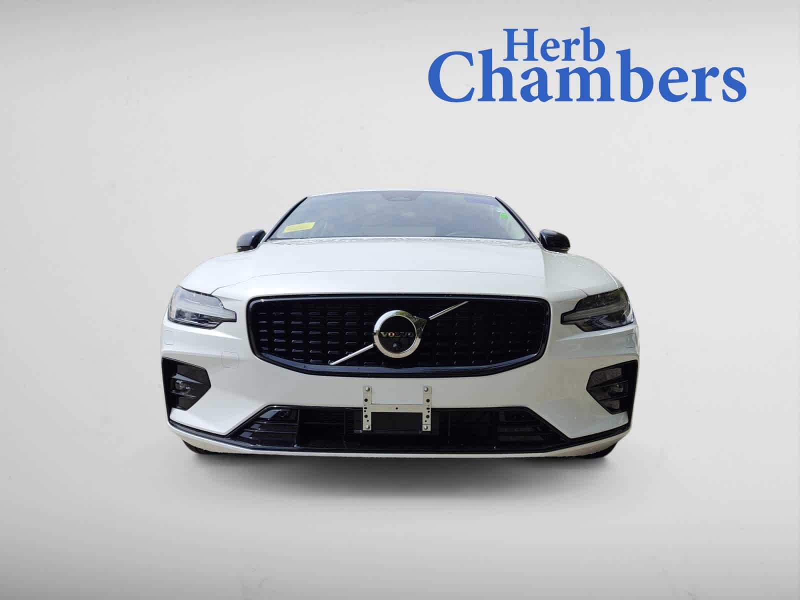 new 2024 Volvo S60 car, priced at $49,575