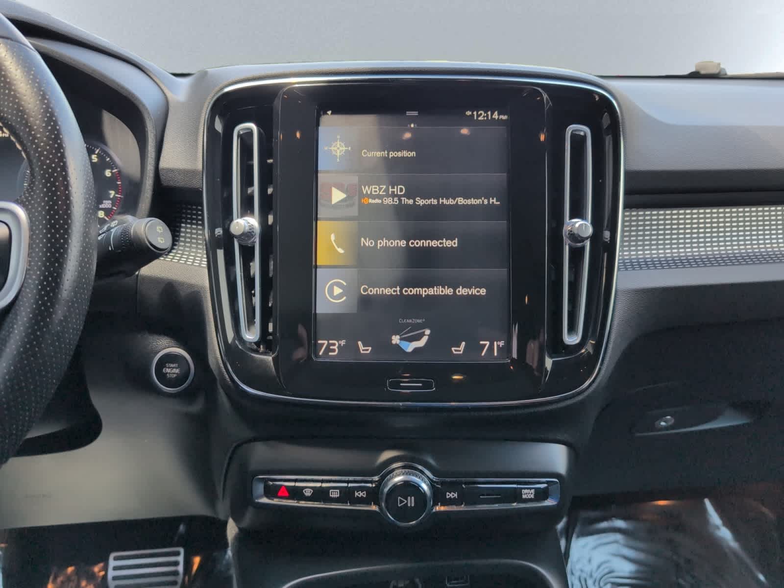 used 2021 Volvo XC40 car, priced at $24,998