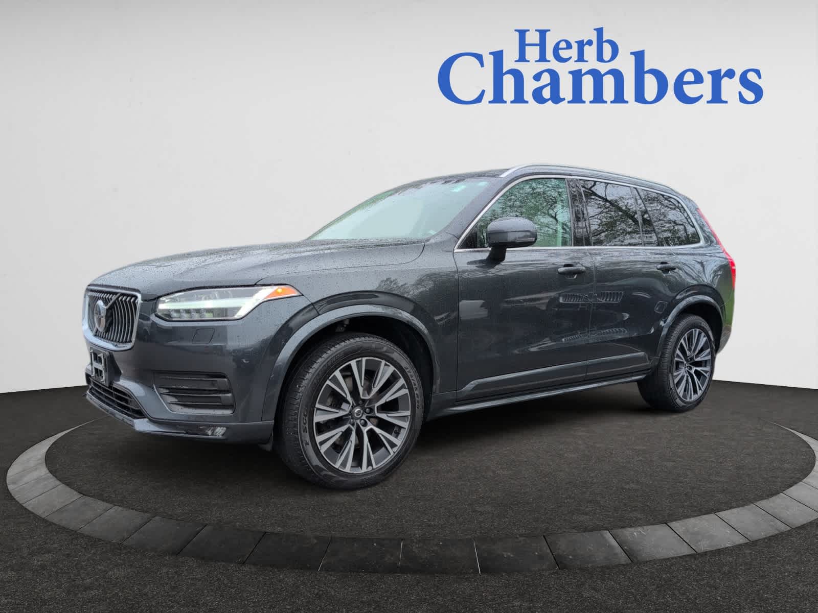 used 2022 Volvo XC90 car, priced at $41,998