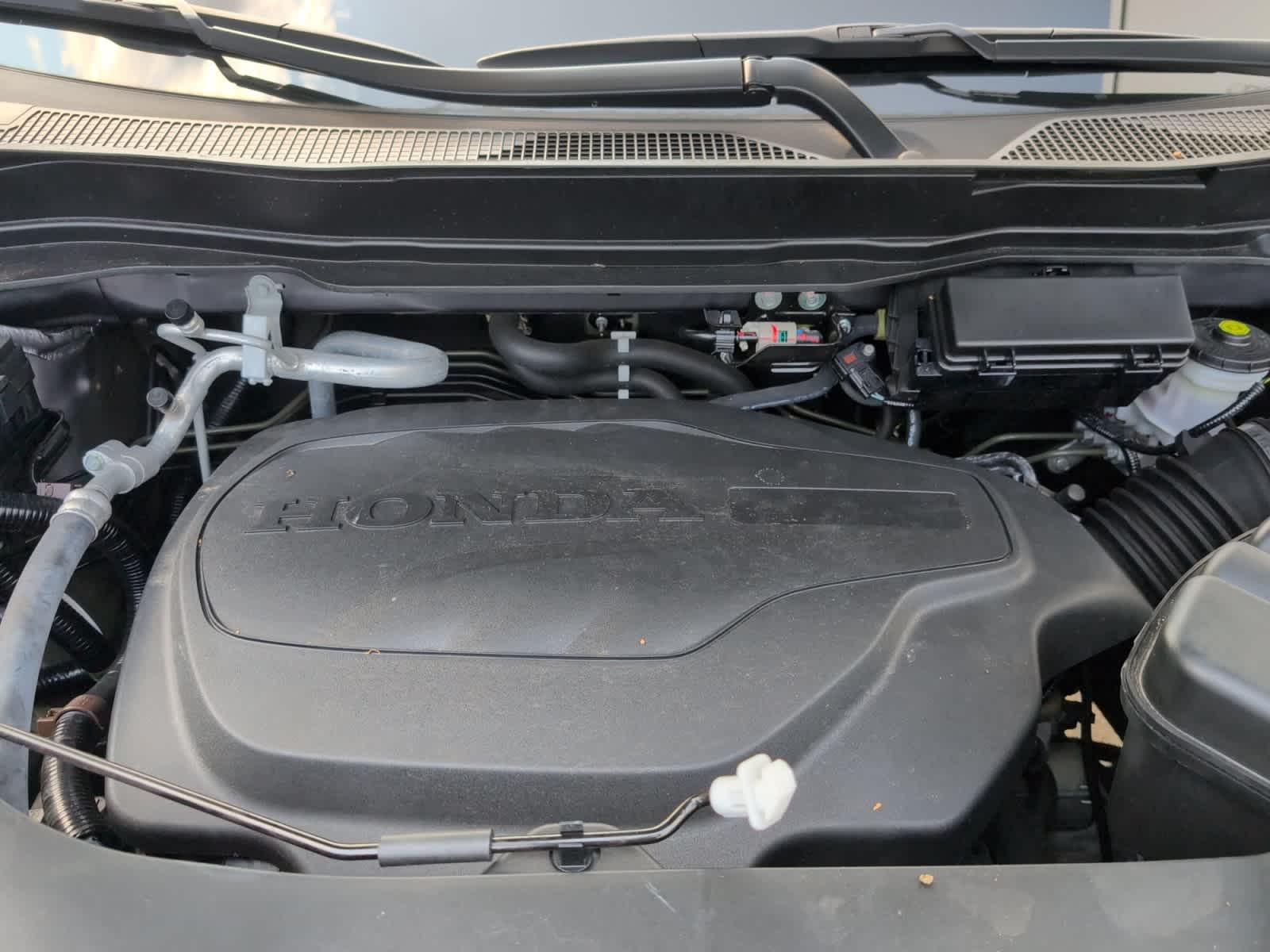 used 2022 Honda Pilot car, priced at $36,998