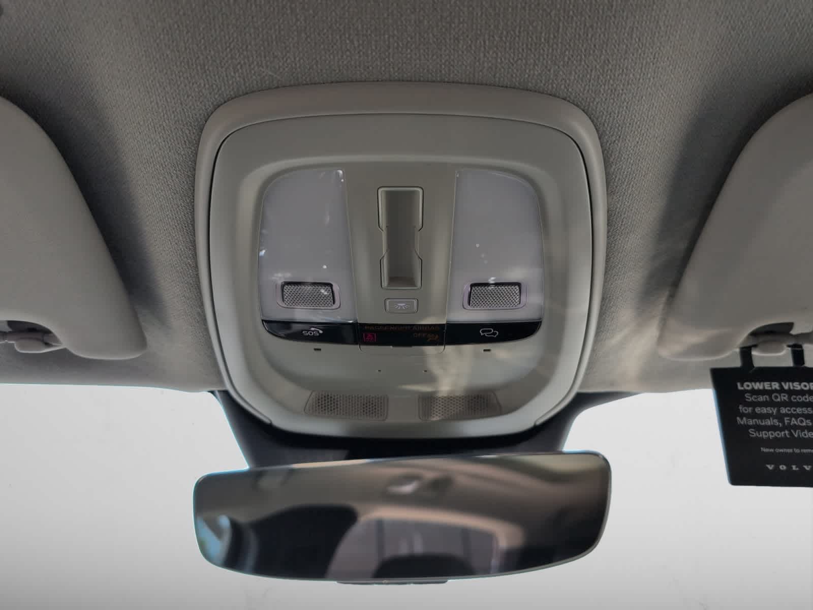 new 2024 Volvo XC40 car, priced at $52,410