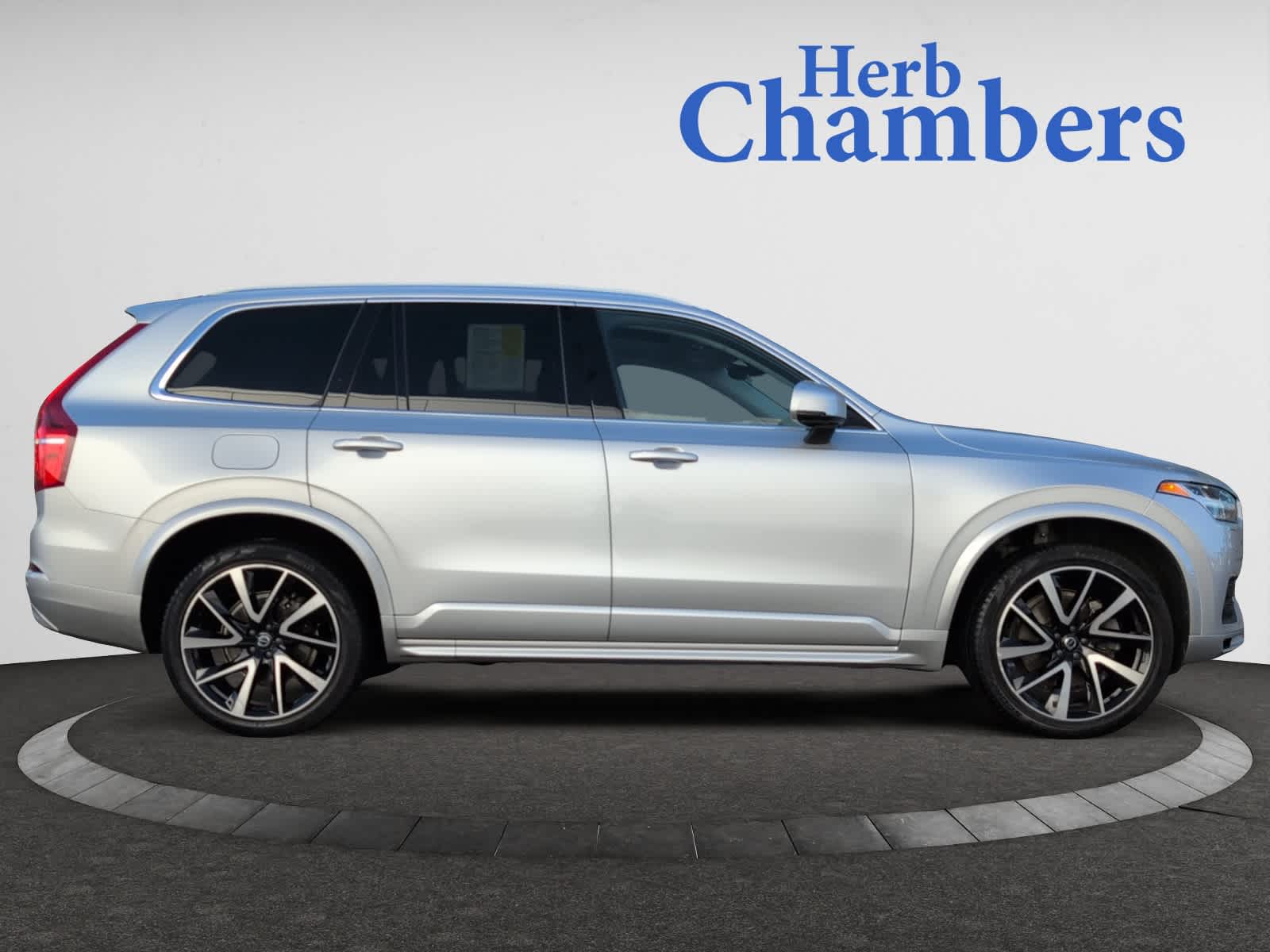 used 2022 Volvo XC90 car, priced at $37,998