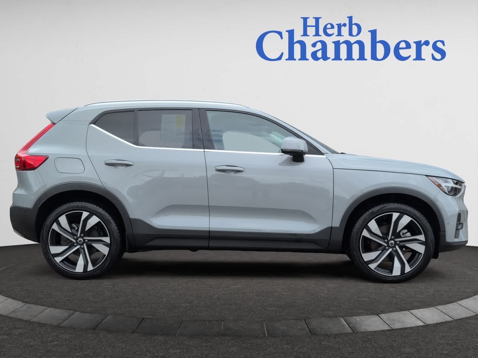 new 2024 Volvo XC40 car, priced at $51,130