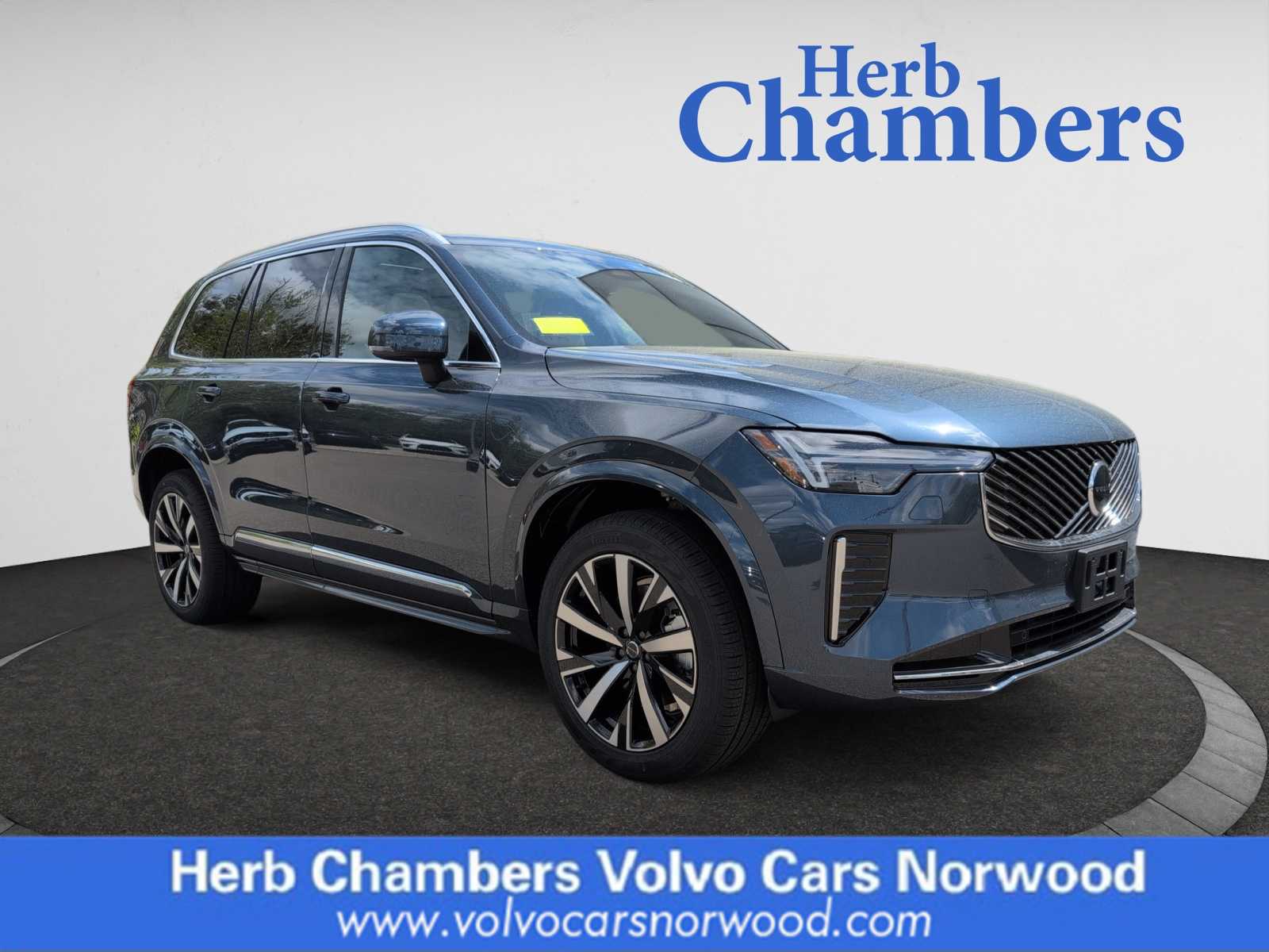new 2025 Volvo XC90 car, priced at $60,845