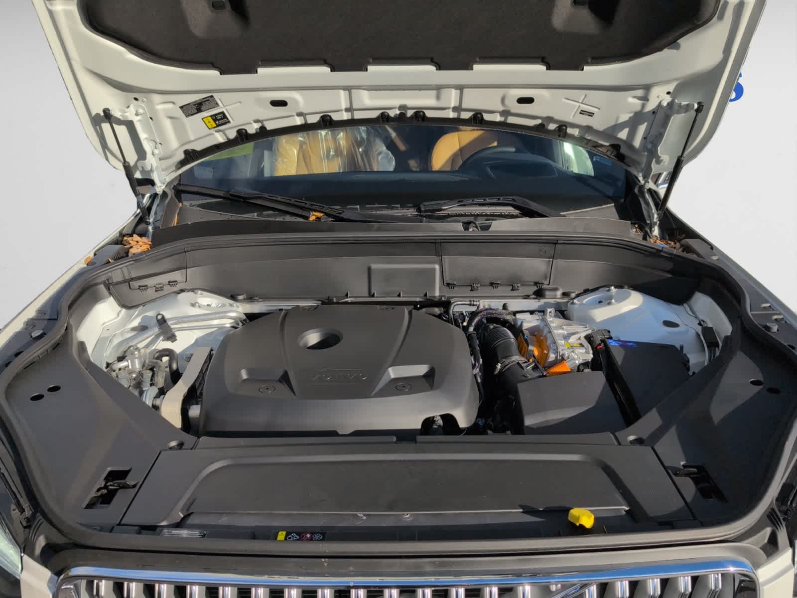 new 2025 Volvo XC90 plug-in hybrid car, priced at $81,765