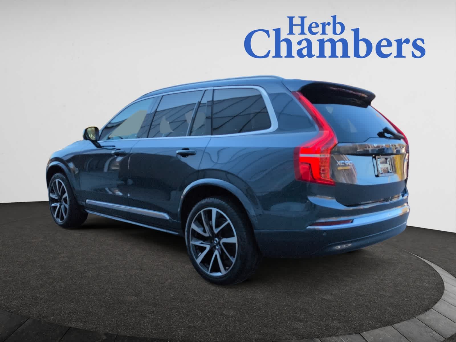 new 2024 Volvo XC90 car, priced at $71,050