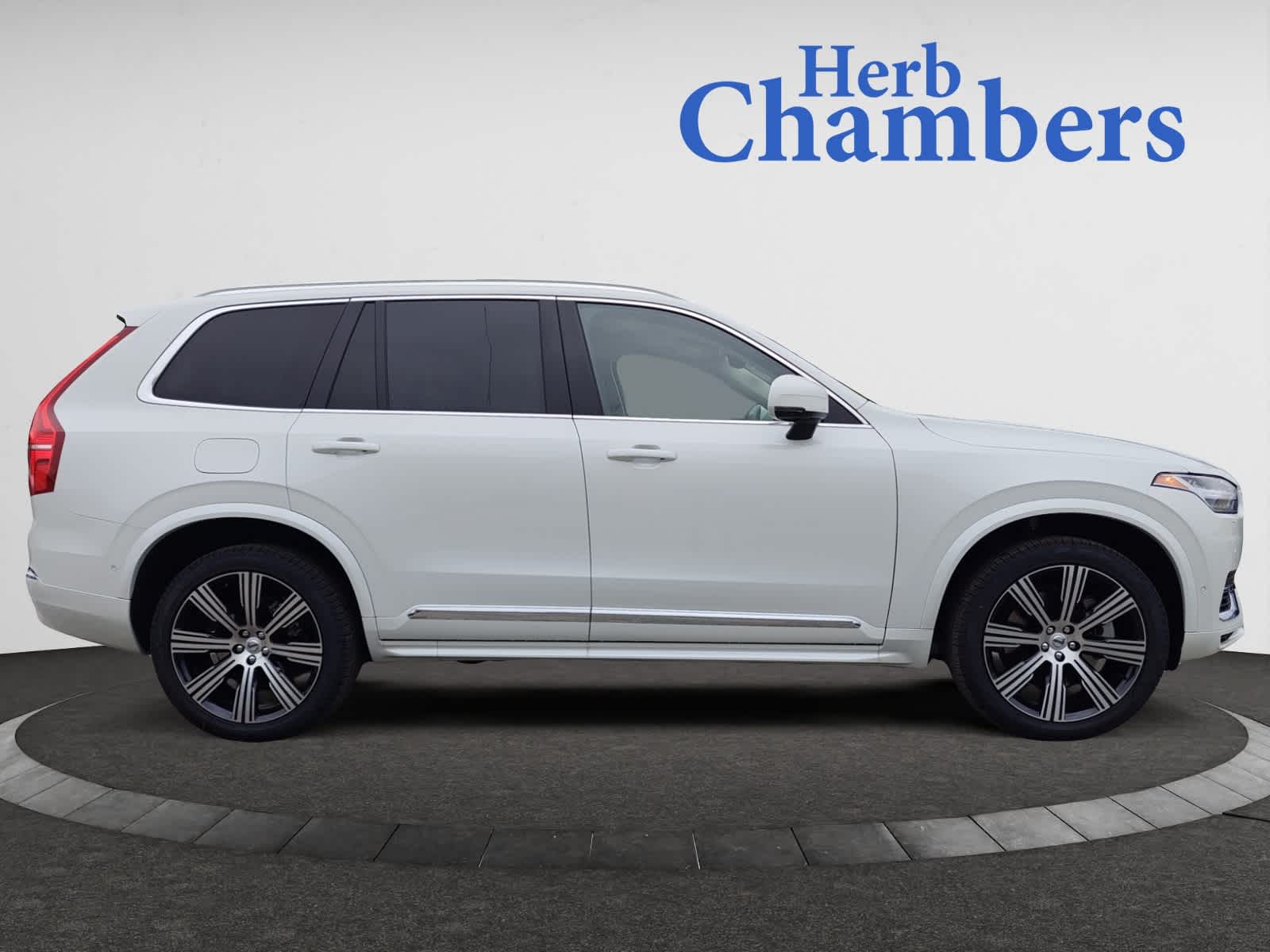 new 2025 Volvo XC90 II car, priced at $77,955