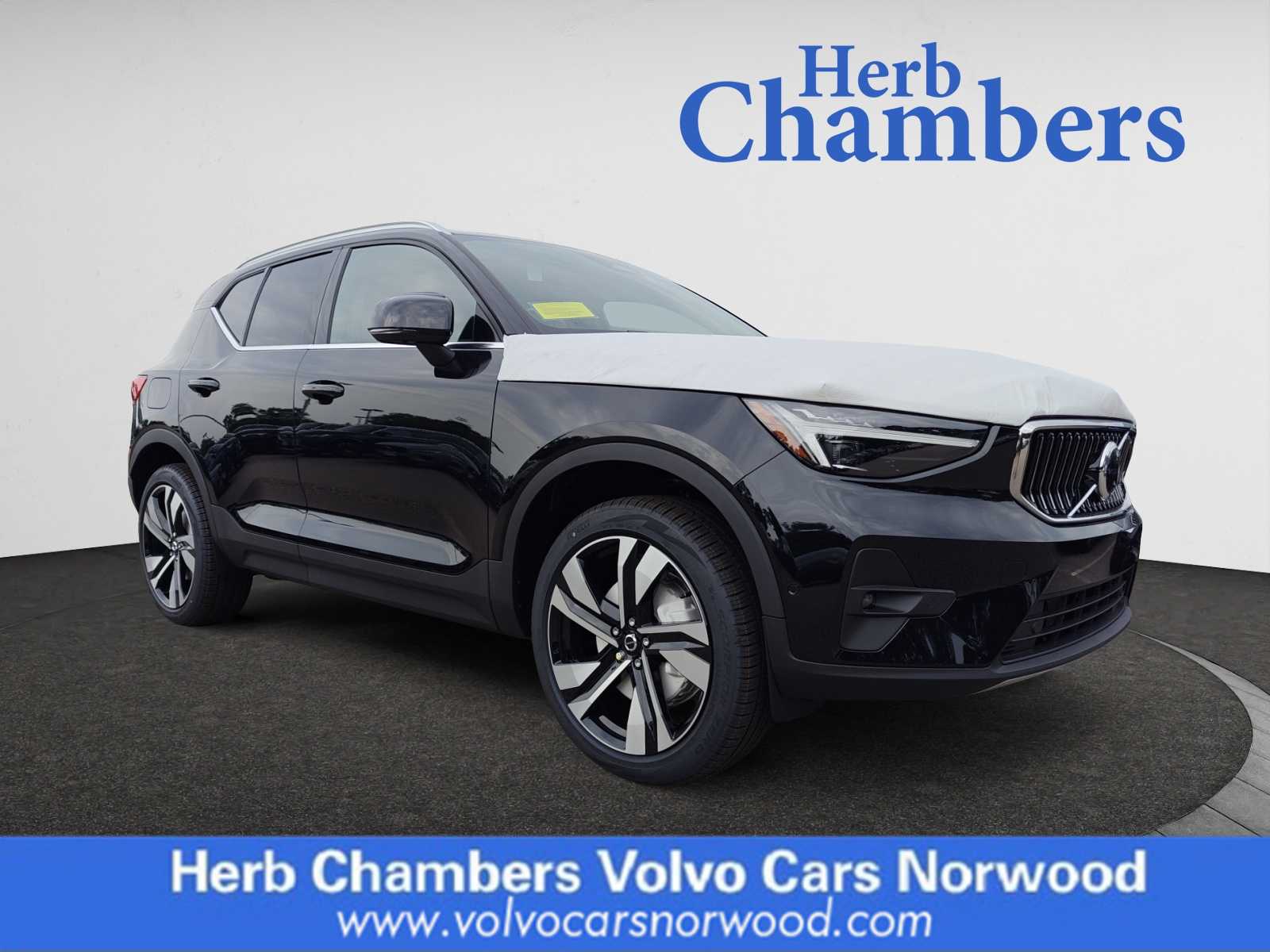 new 2025 Volvo XC40 car, priced at $51,040