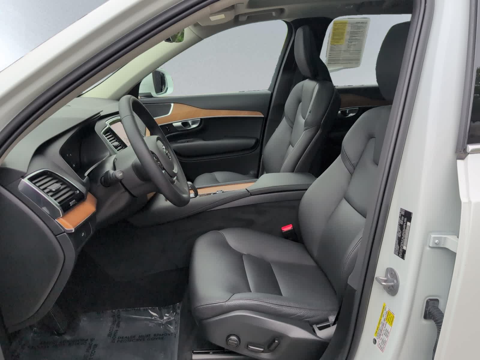 used 2024 Volvo XC90 car, priced at $52,998