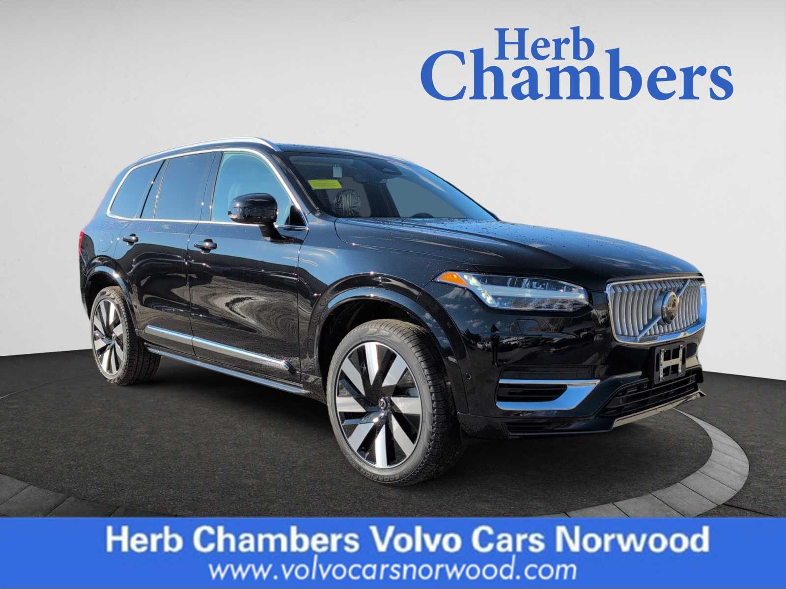 new 2025 Volvo XC90 plug-in hybrid car, priced at $85,075