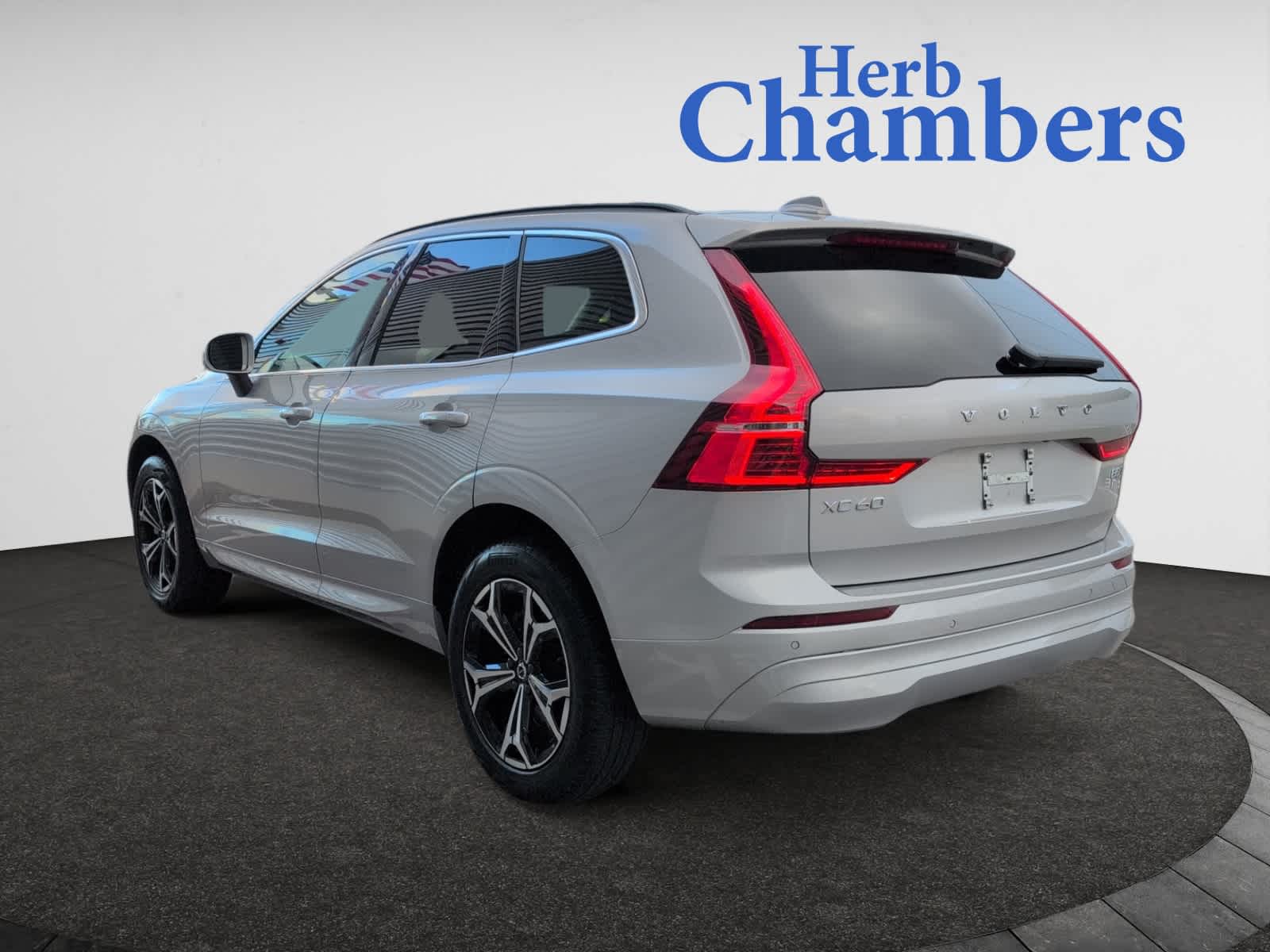 used 2022 Volvo XC60 car, priced at $33,498