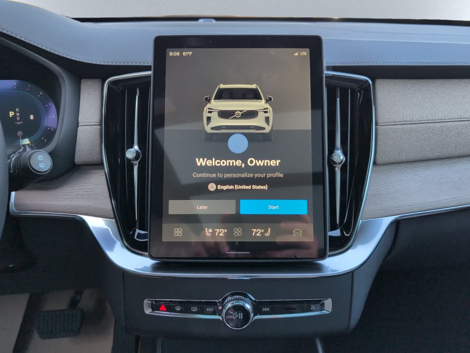 new 2025 Volvo XC90 car, priced at $60,545