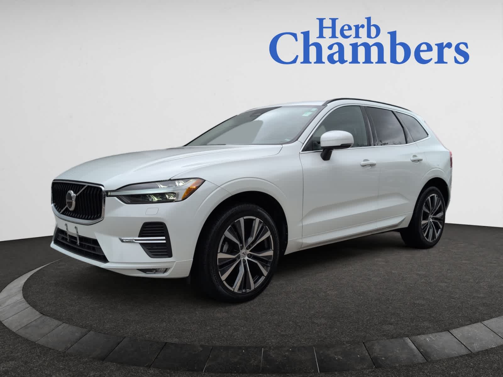 used 2022 Volvo XC60 car, priced at $34,998