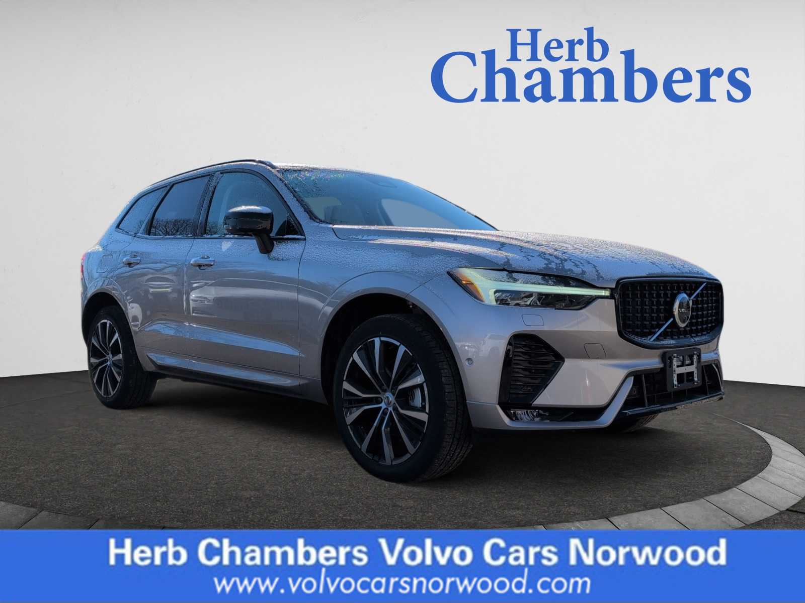 new 2025 Volvo XC60 car, priced at $55,335