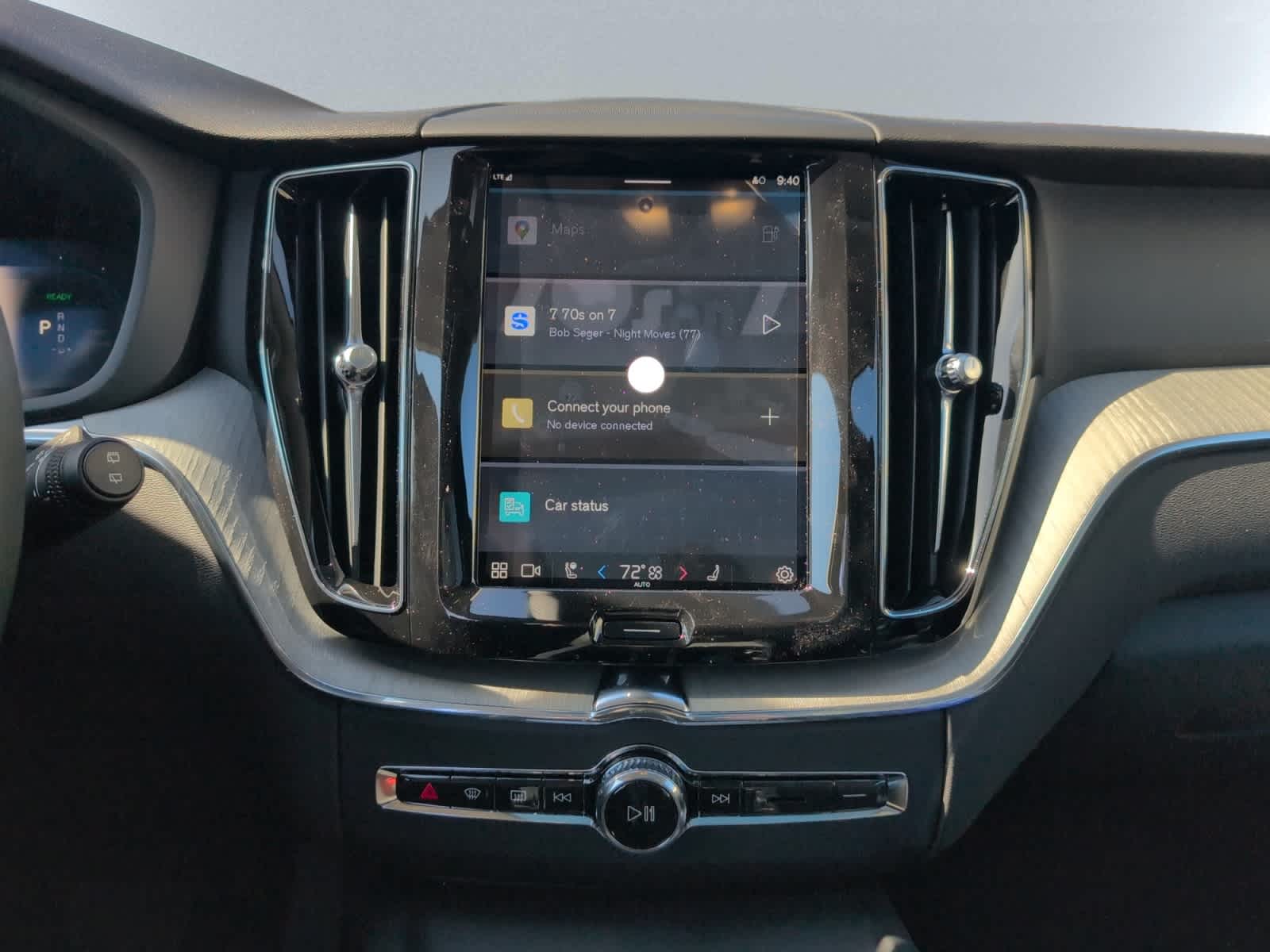 new 2025 Volvo XC60 plug-in hybrid car, priced at $65,455