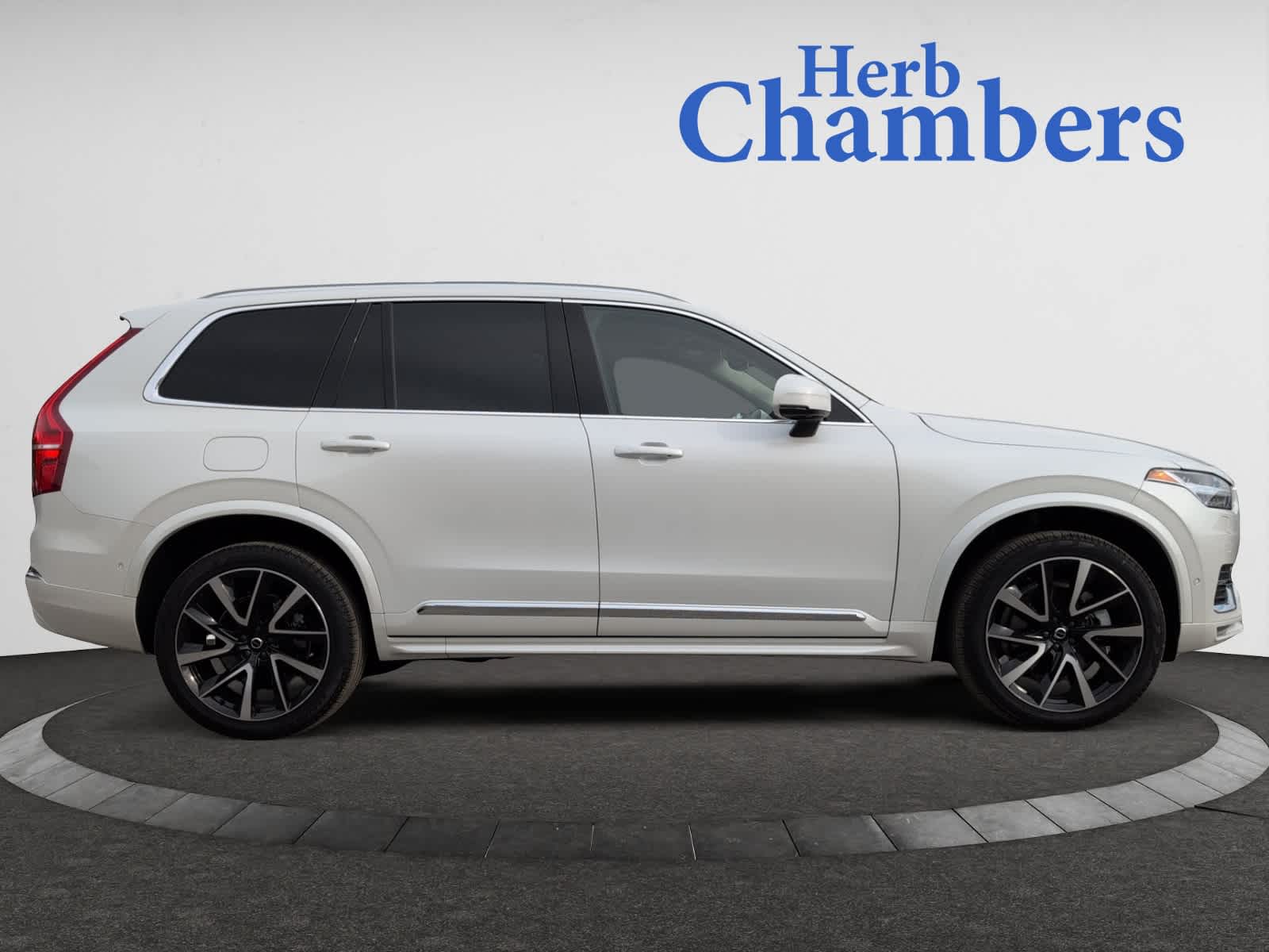 new 2024 Volvo XC90 car, priced at $67,415