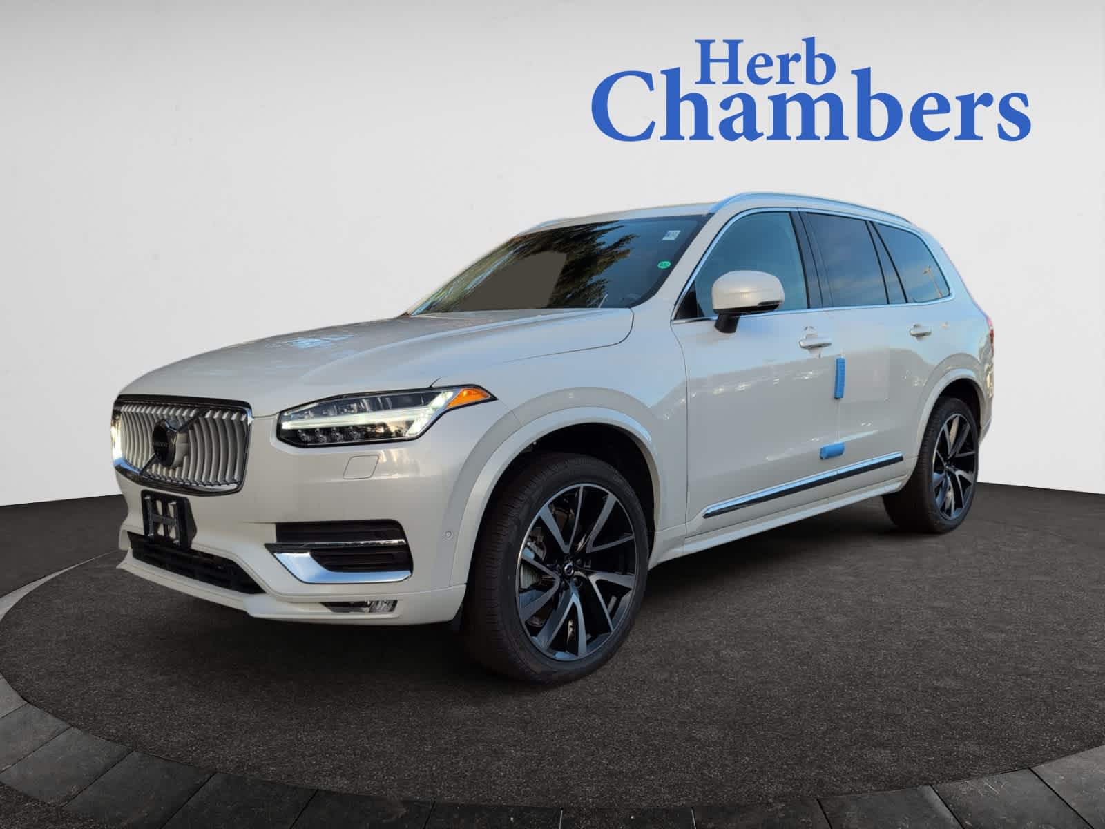 new 2025 Volvo XC90 car, priced at $64,465