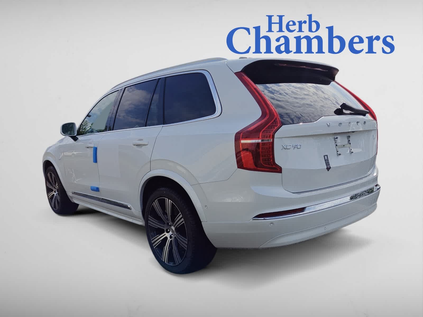 new 2024 Volvo XC90 Recharge Plug-In Hybrid car, priced at $89,355