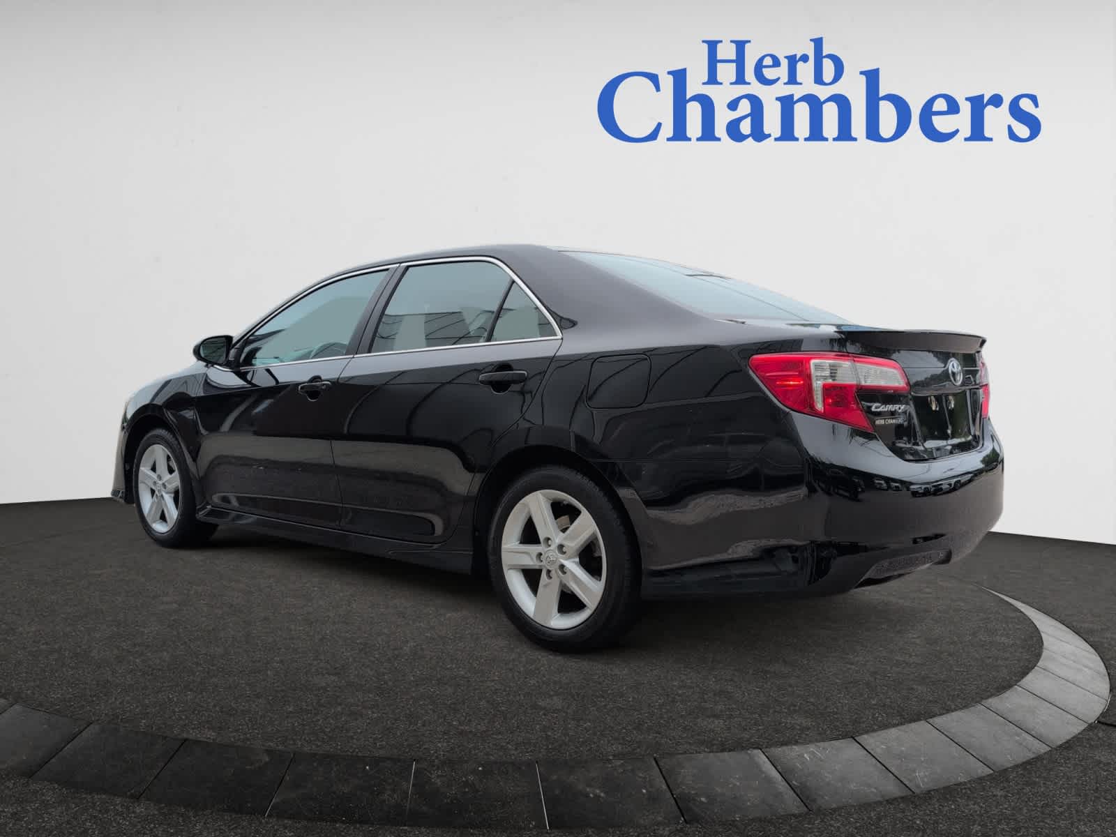 used 2014 Toyota Camry car, priced at $13,998