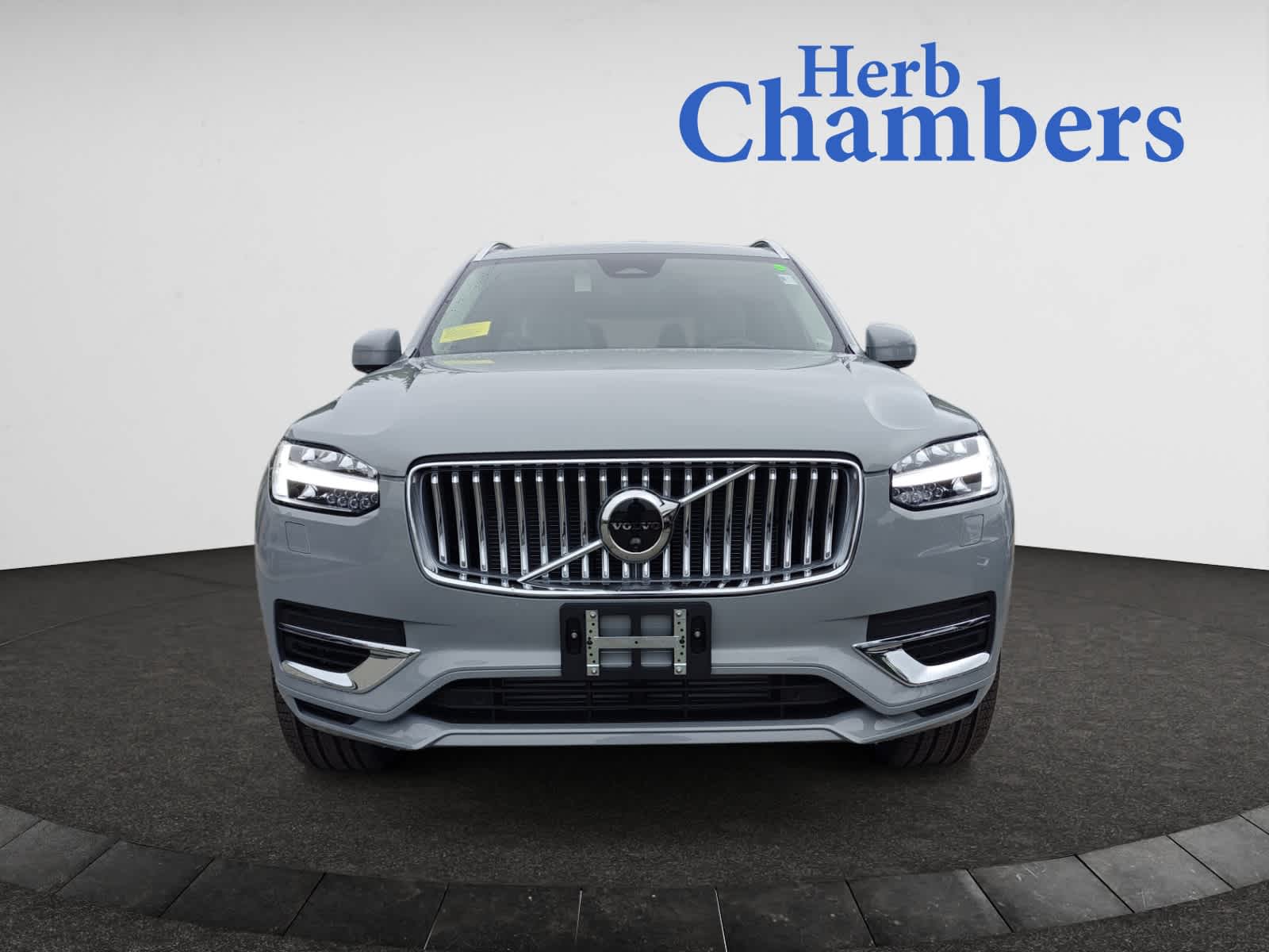 new 2025 Volvo XC90 II car, priced at $85,855