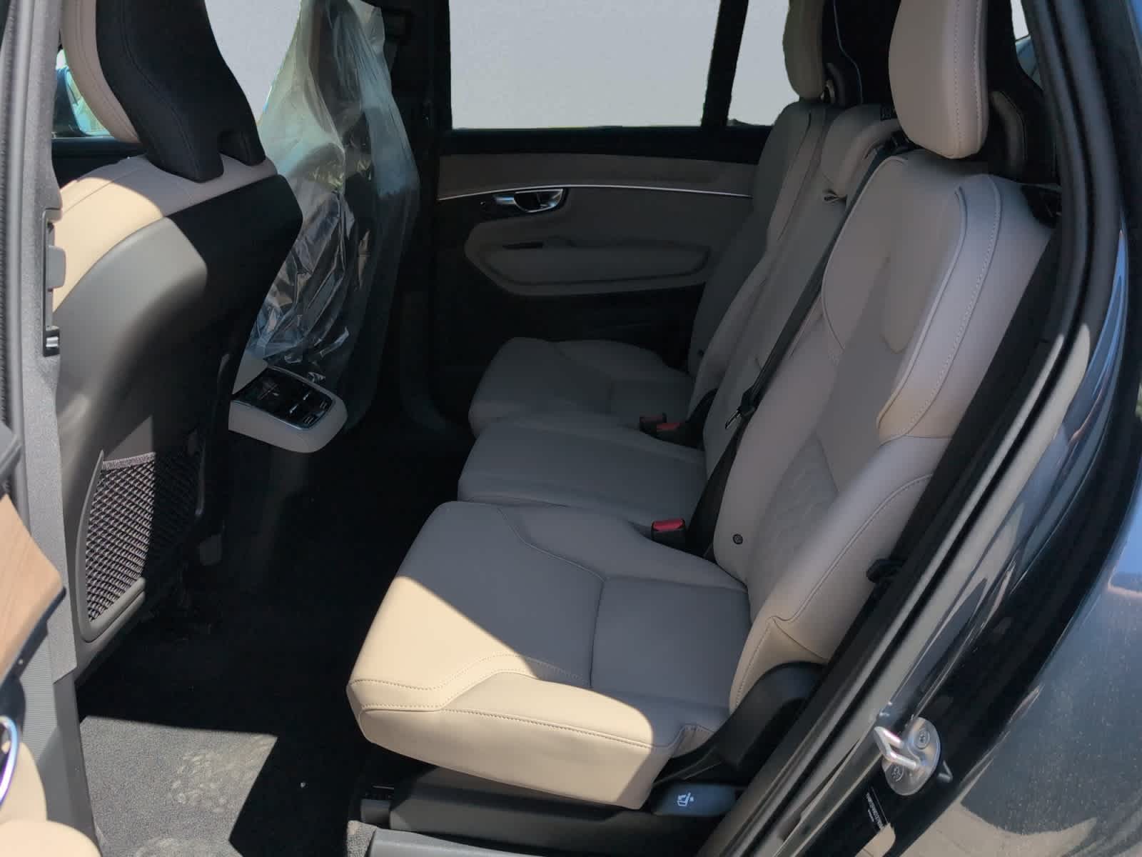 new 2025 Volvo XC90 car, priced at $60,545