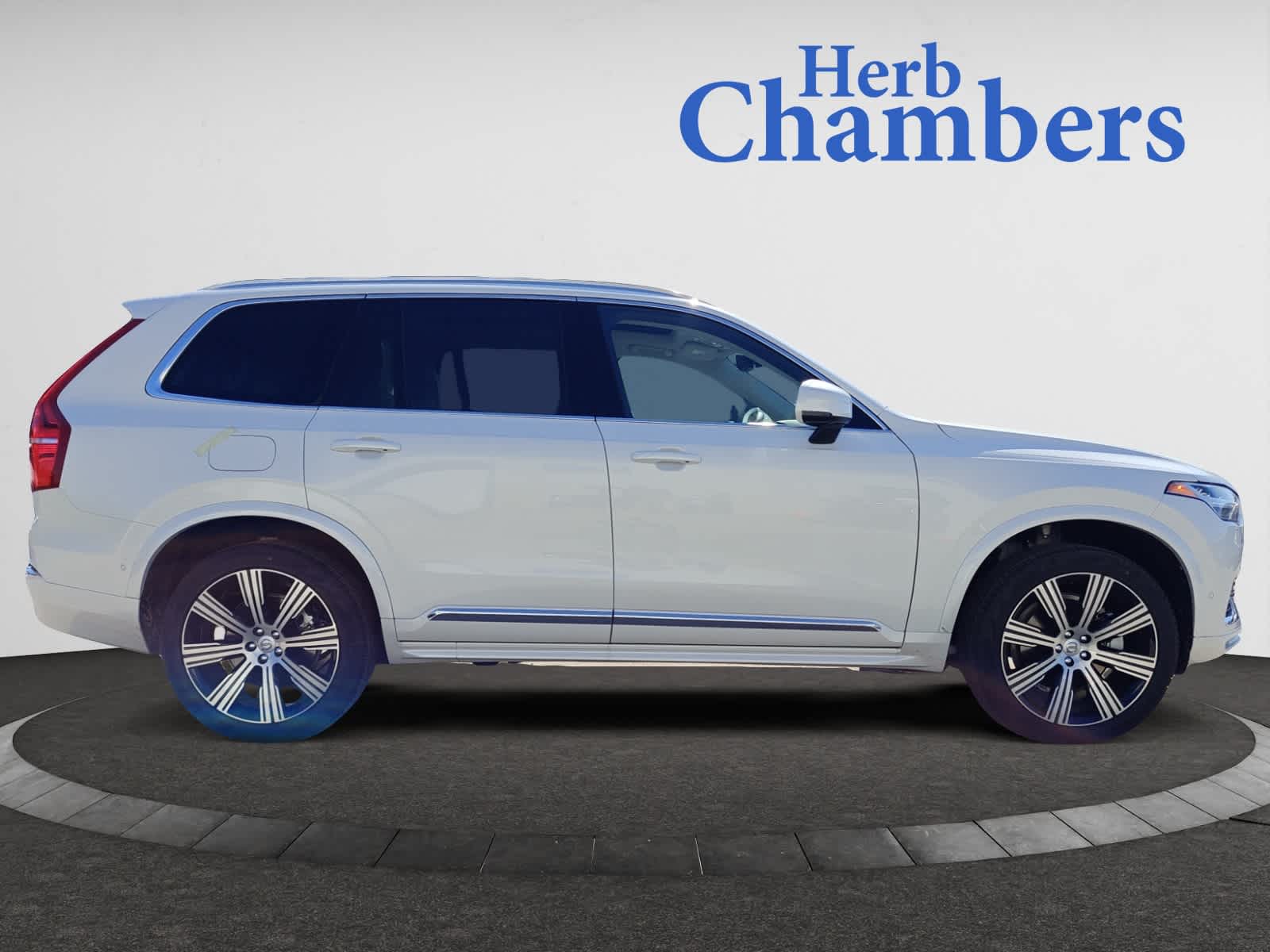 new 2025 Volvo XC90 car, priced at $68,065