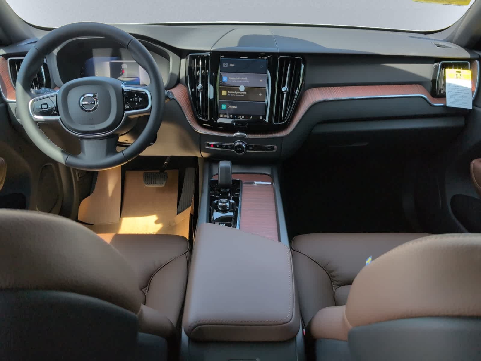 new 2025 Volvo XC60 car, priced at $54,545