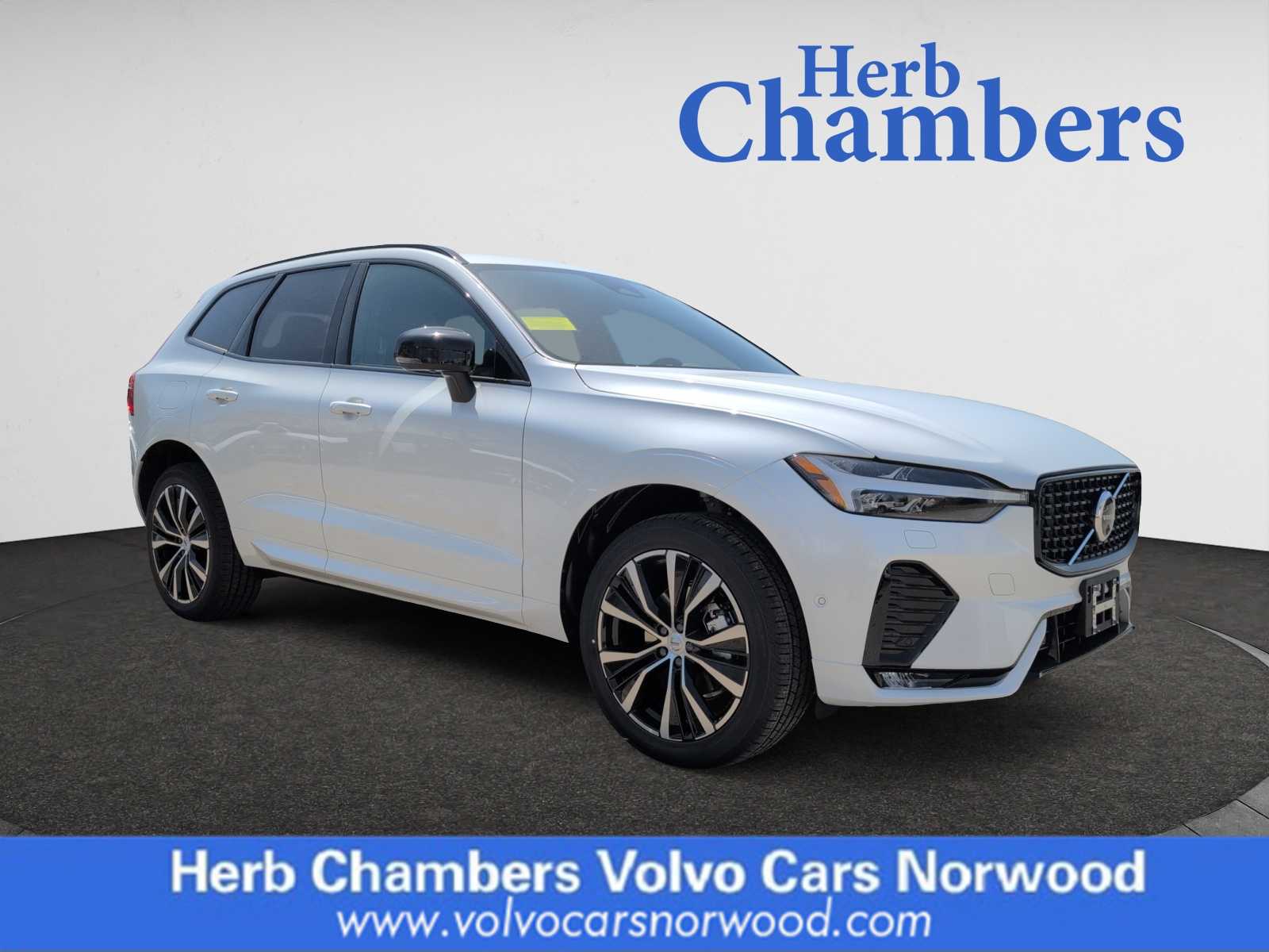 new 2025 Volvo XC60 car, priced at $54,545